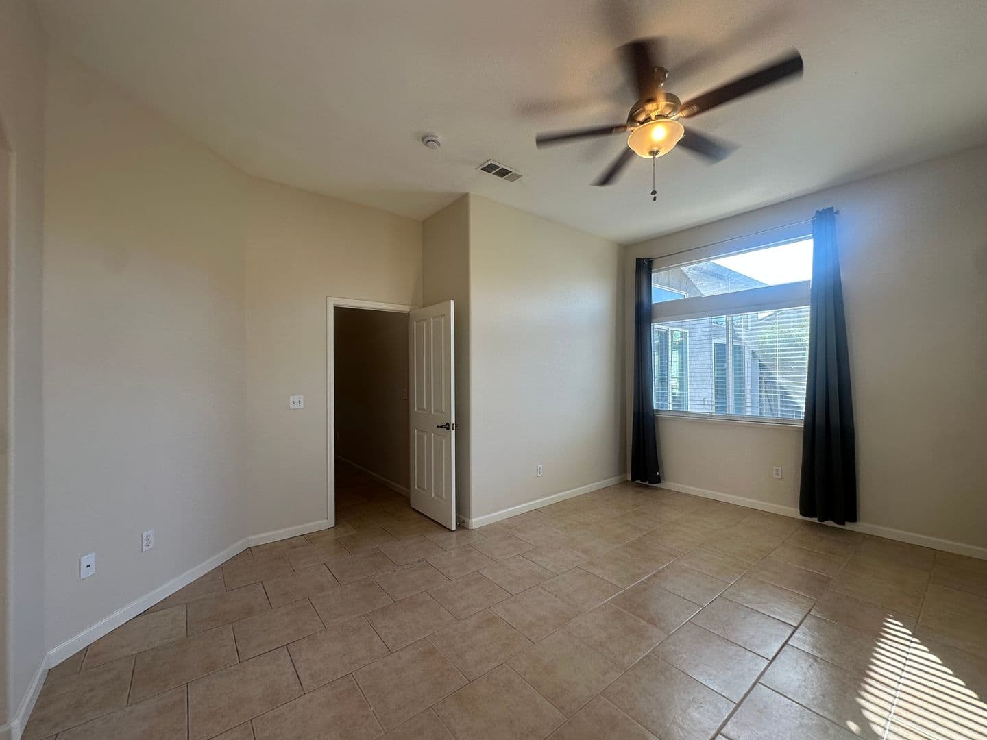 Manteca House: 1989 Picadilly Way