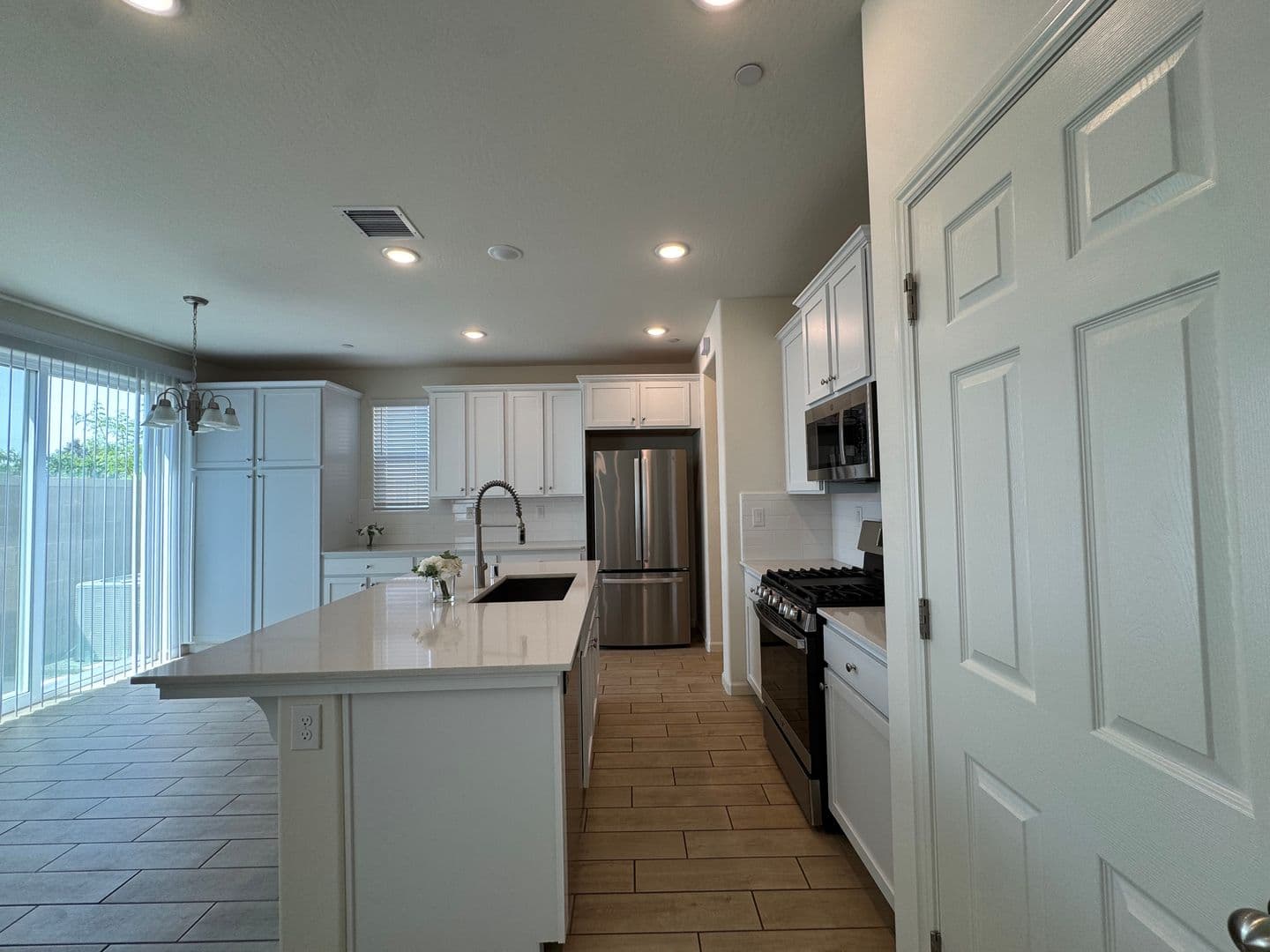 Fresno House: 6313 E. Meritage Drive
