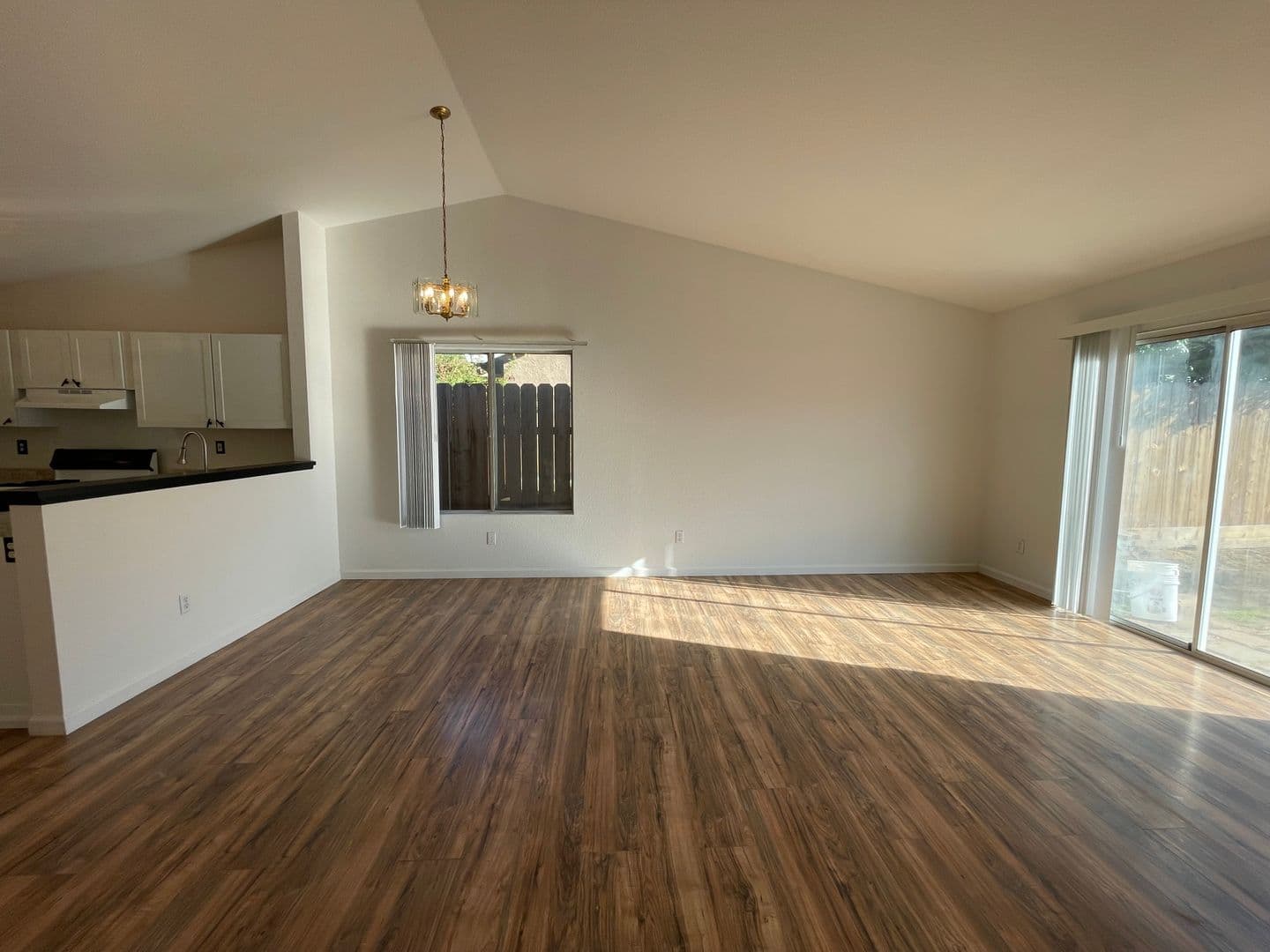 Newman House: 1028 Grackle Ct
