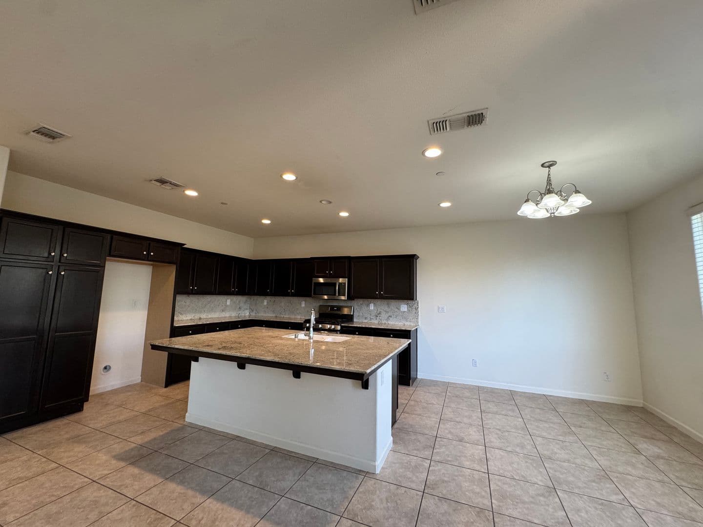 Clovis House: 3445 N. Soledad Avenue