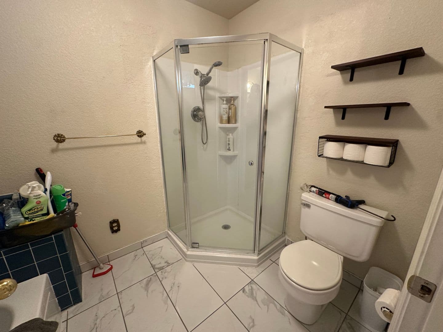 Coulterville House: 10475 Gusano Way