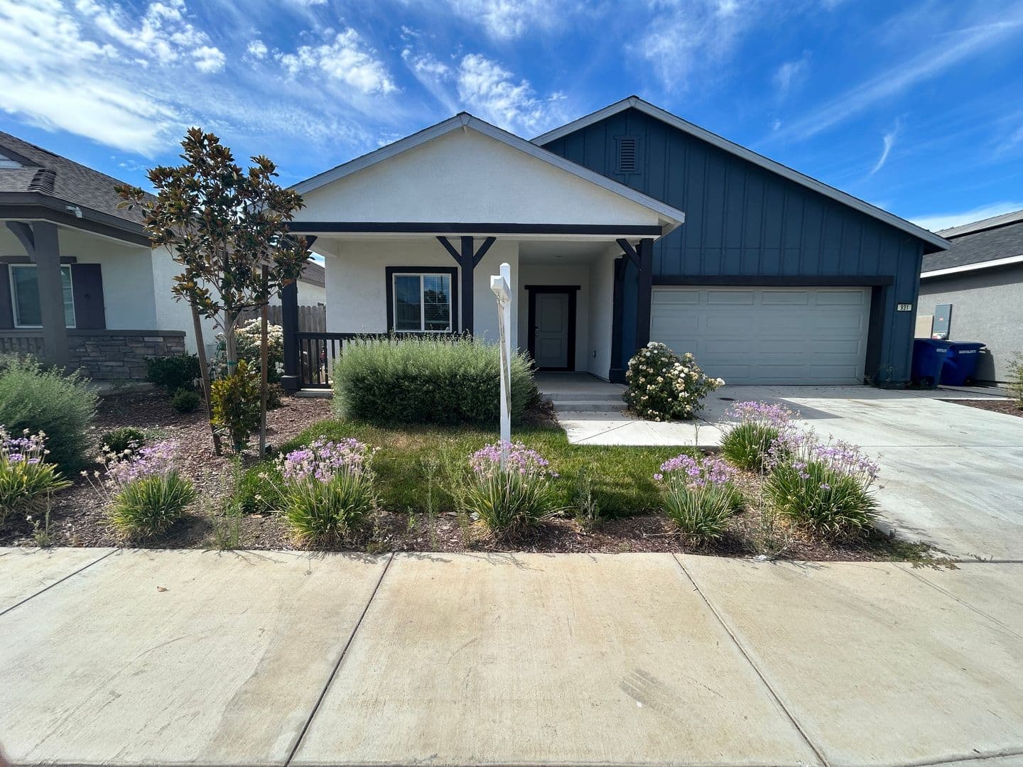 Patterson House: 931 Grimsby Lane
