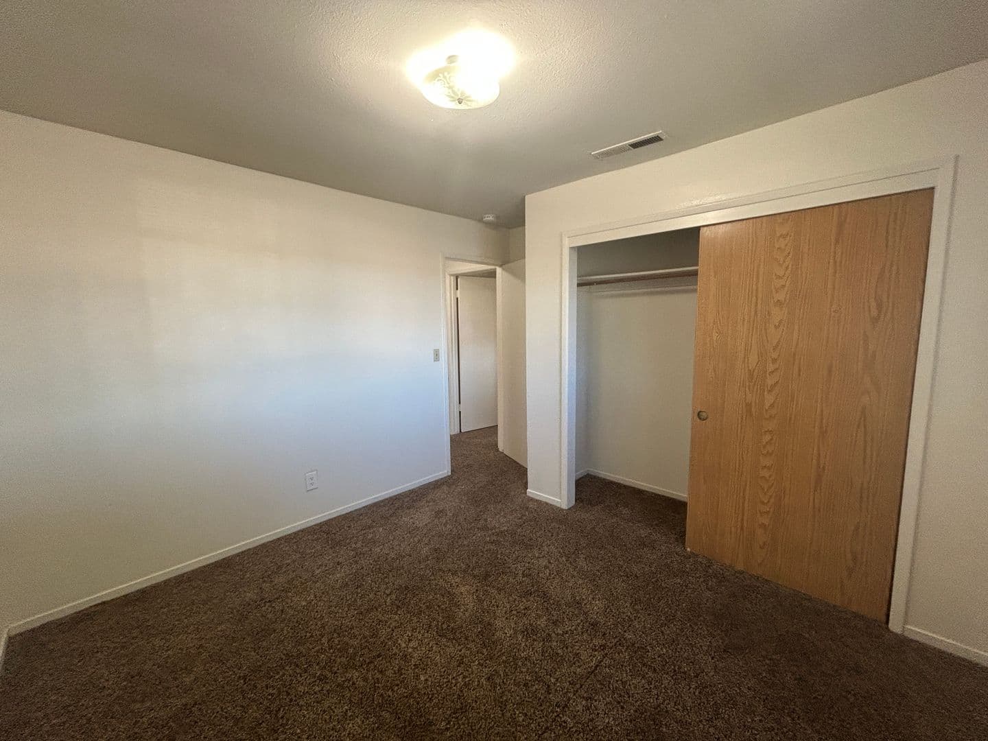 Merced Apartment: 52 South Parsons Ave. #C