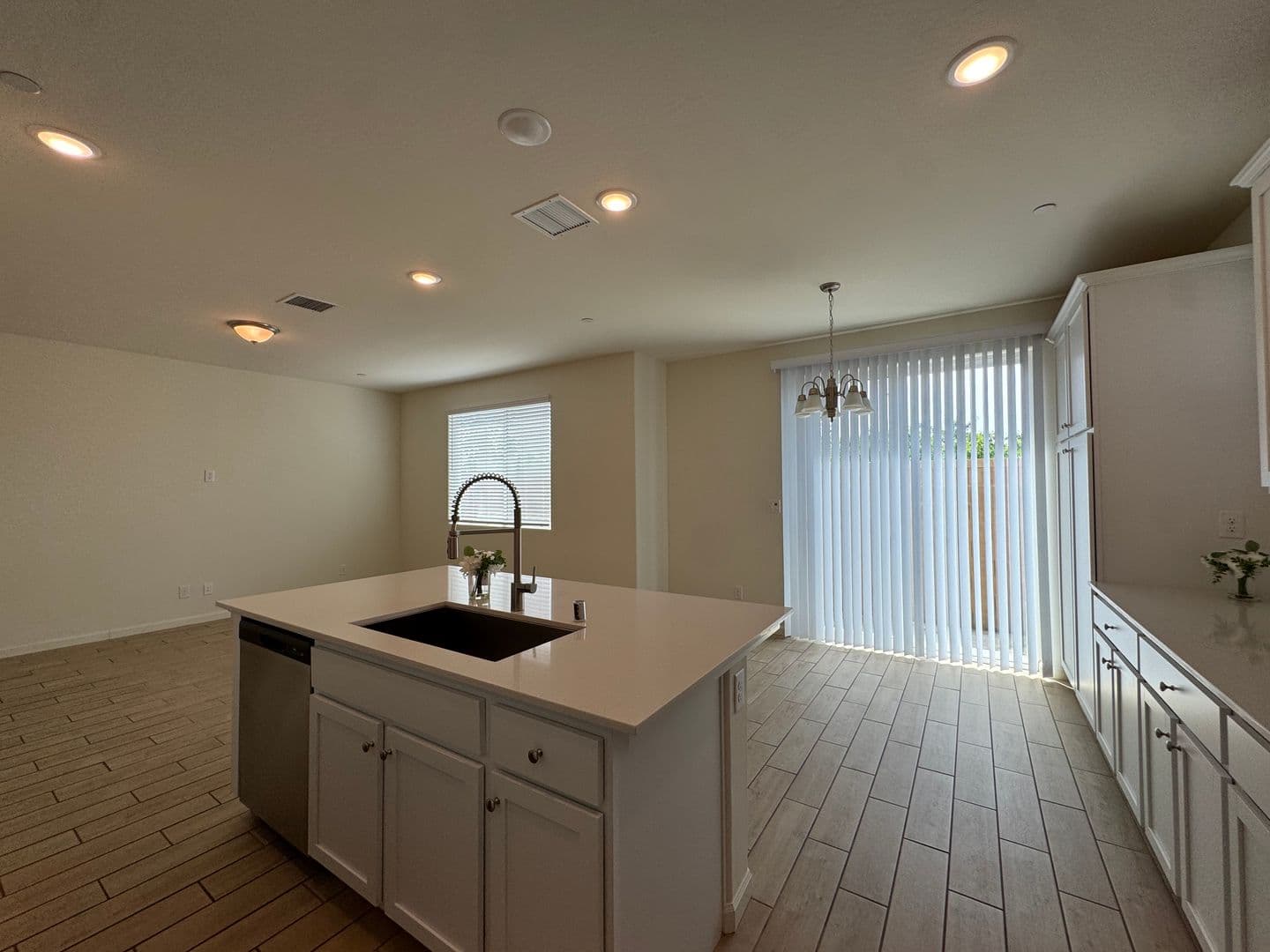 Fresno House: 6313 E. Meritage Drive