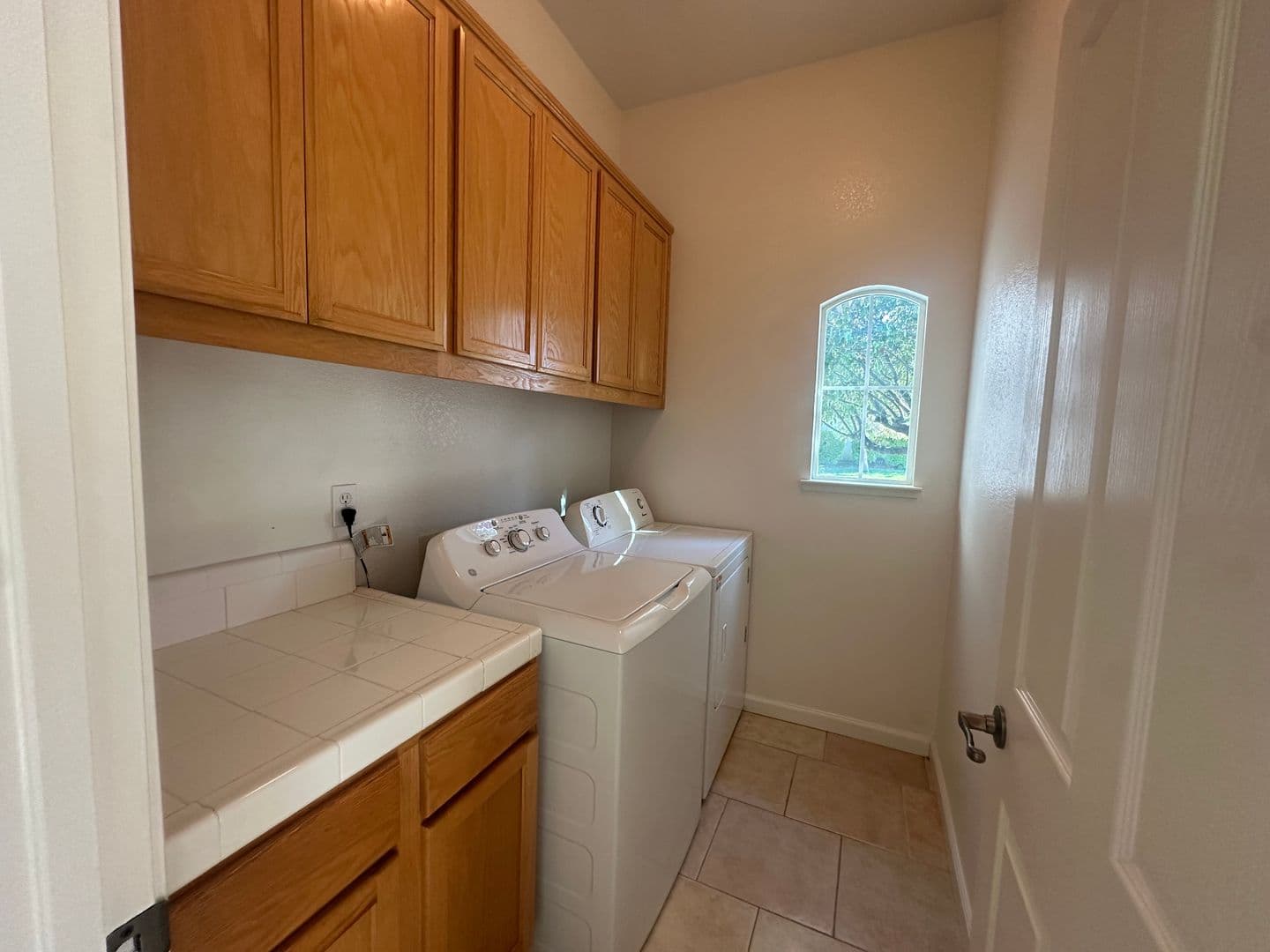 Manteca House: 1989 Picadilly Way