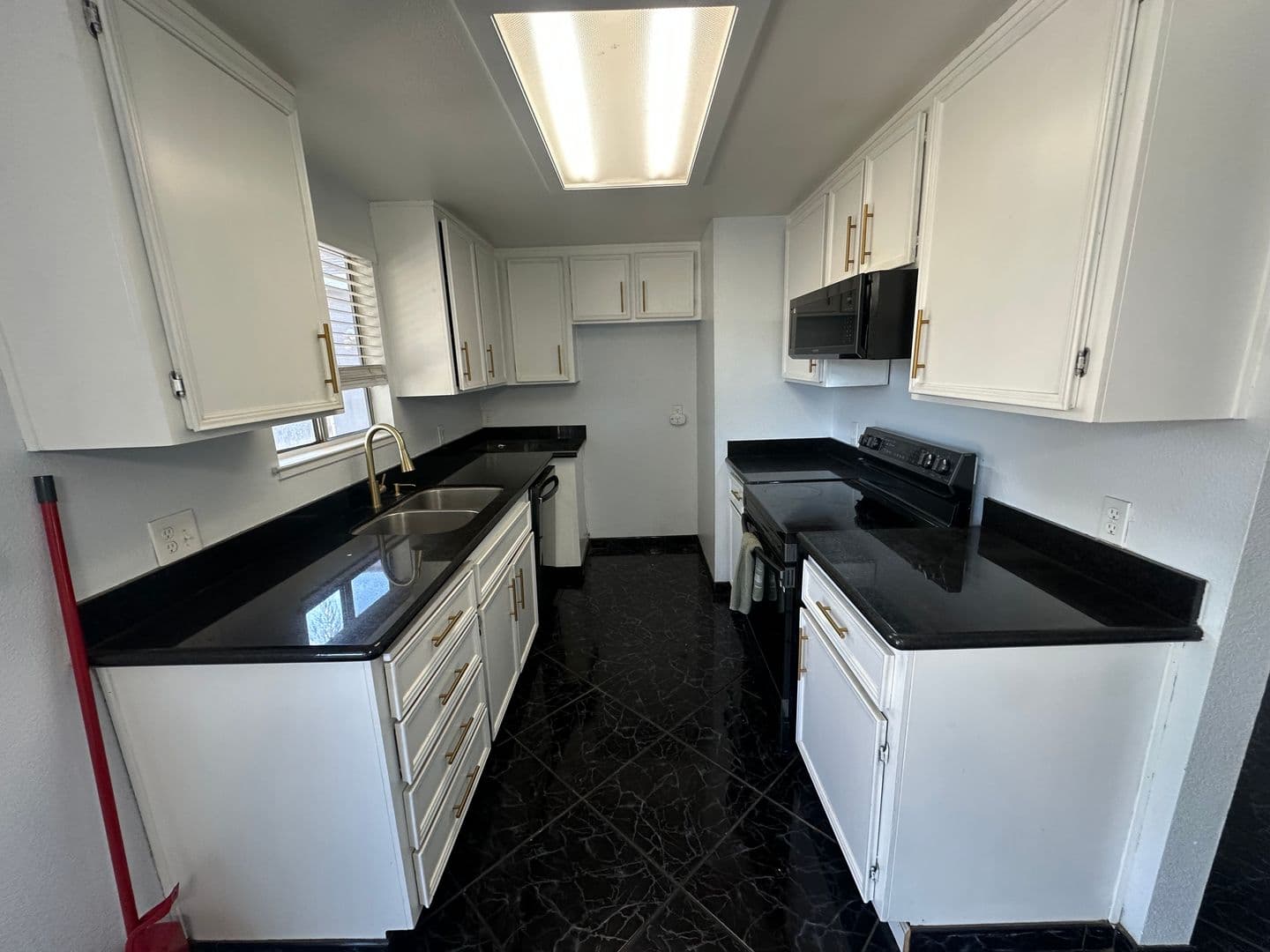 Modesto House: 3100 Kounias Drive