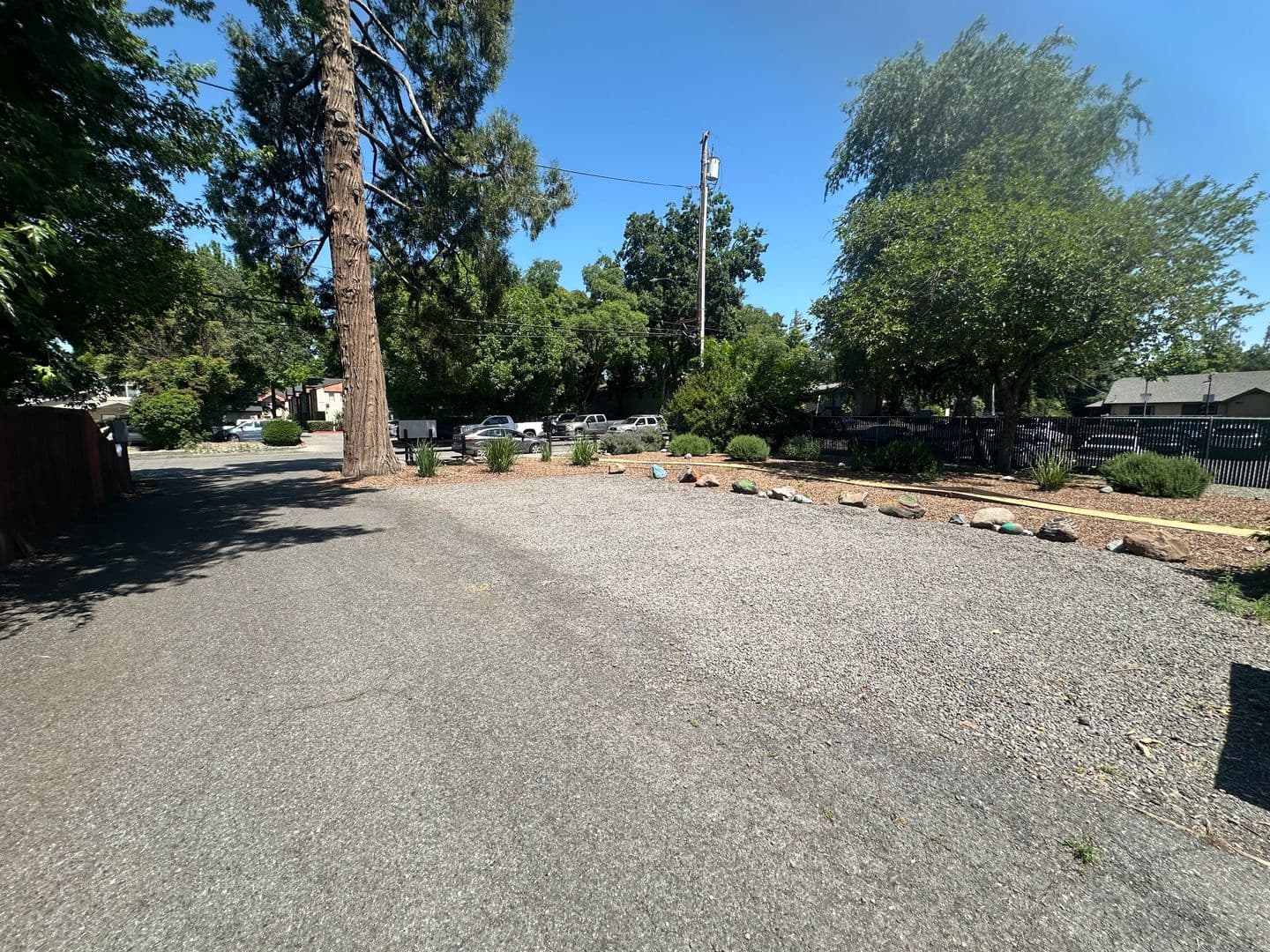 Chico Apartment: 703 W 2nd Avenue