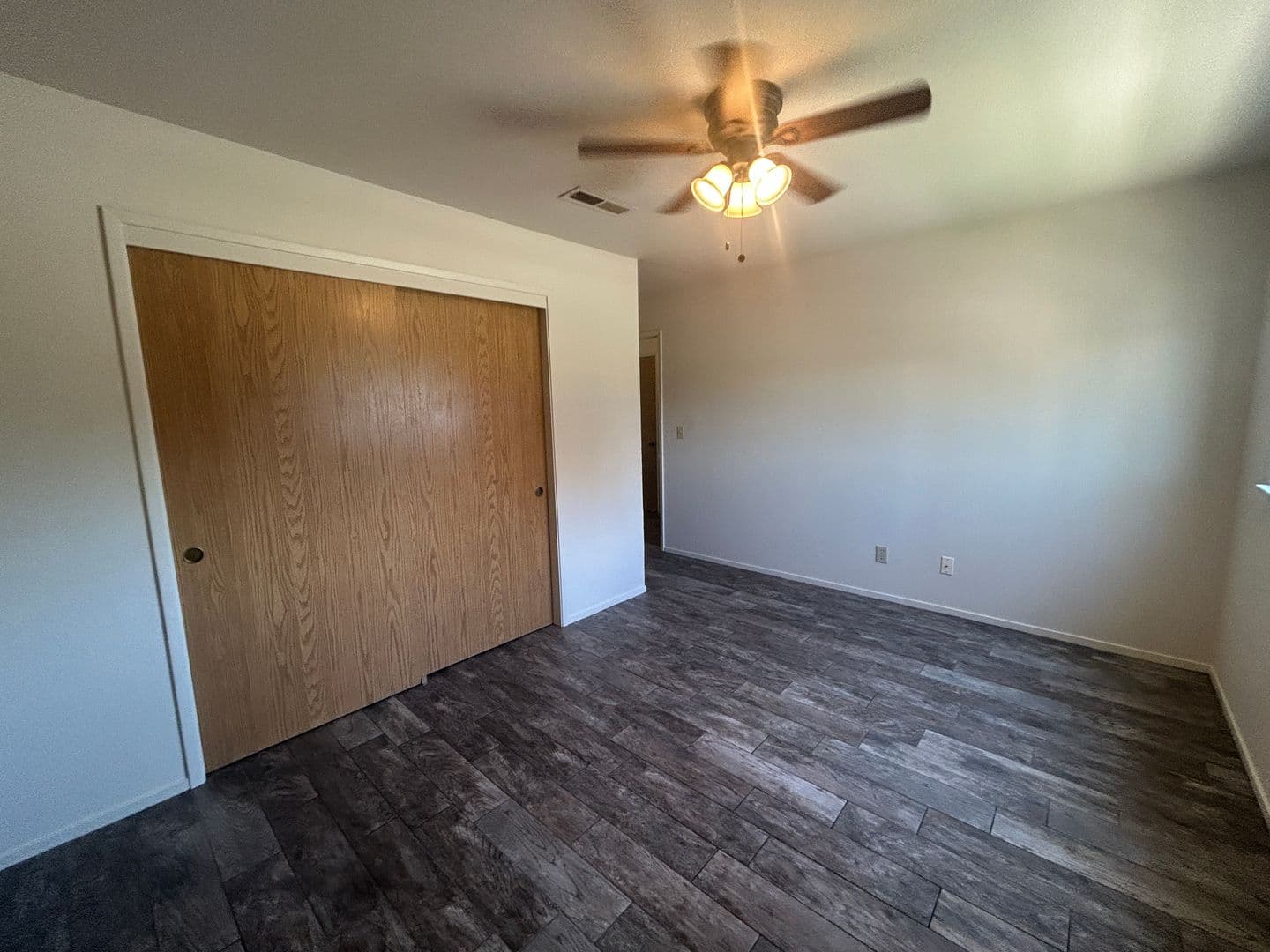 Merced Apartment: 104 South Parsons Ave. #E