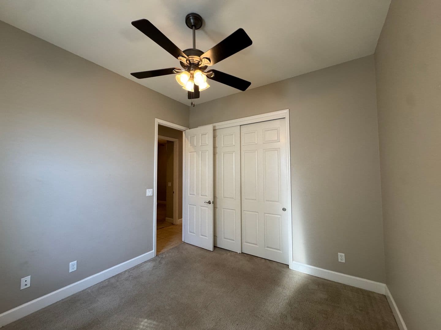 Clovis House: 2171 Buckingham Ave