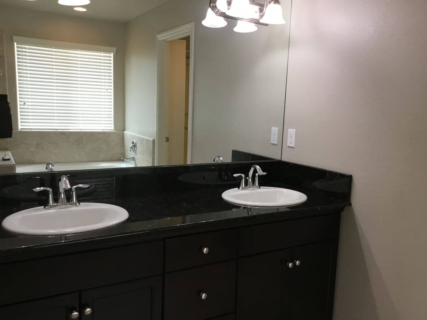 Clovis House: 3431 Marengo Avenue