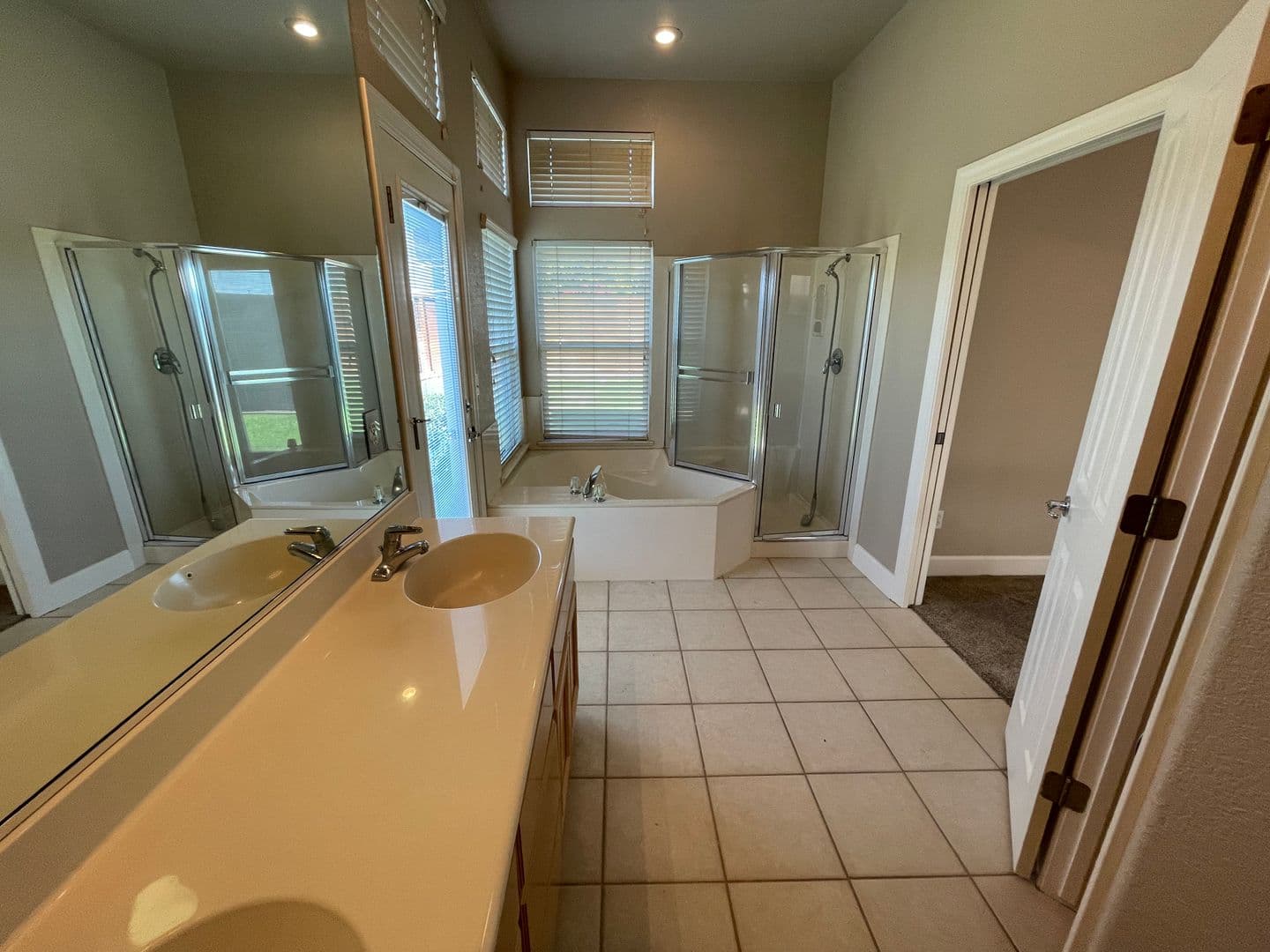 Modesto House: 1621 Linnea Ln