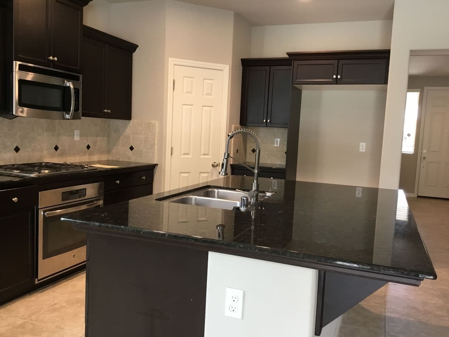 Clovis House: 3431 Marengo Avenue