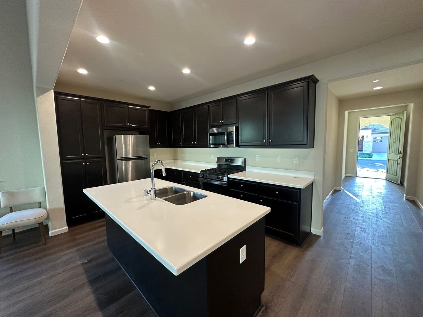 Modesto House: 4352 Vanguard Drive