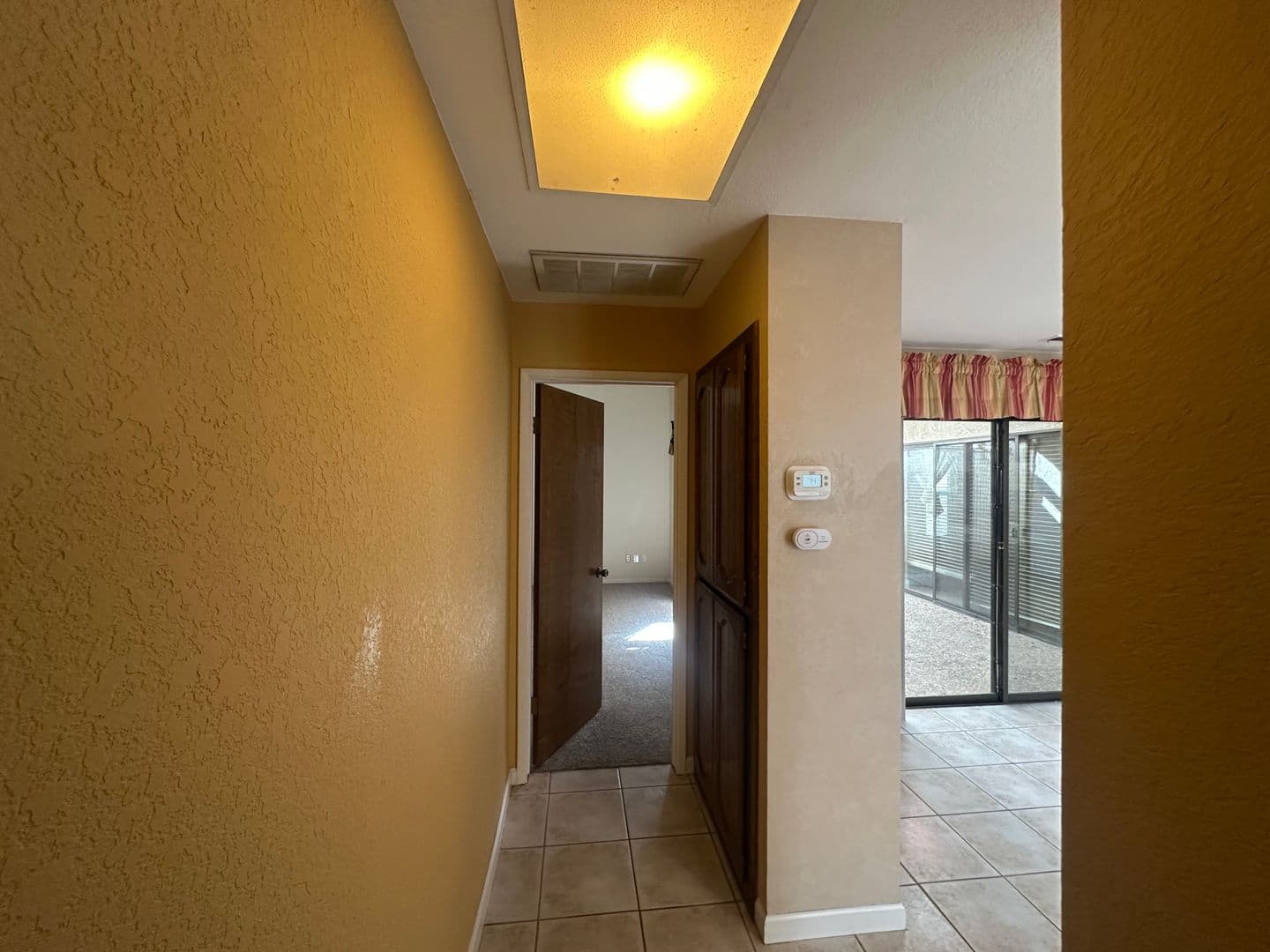 Modesto House: 1005 Westmont Ct