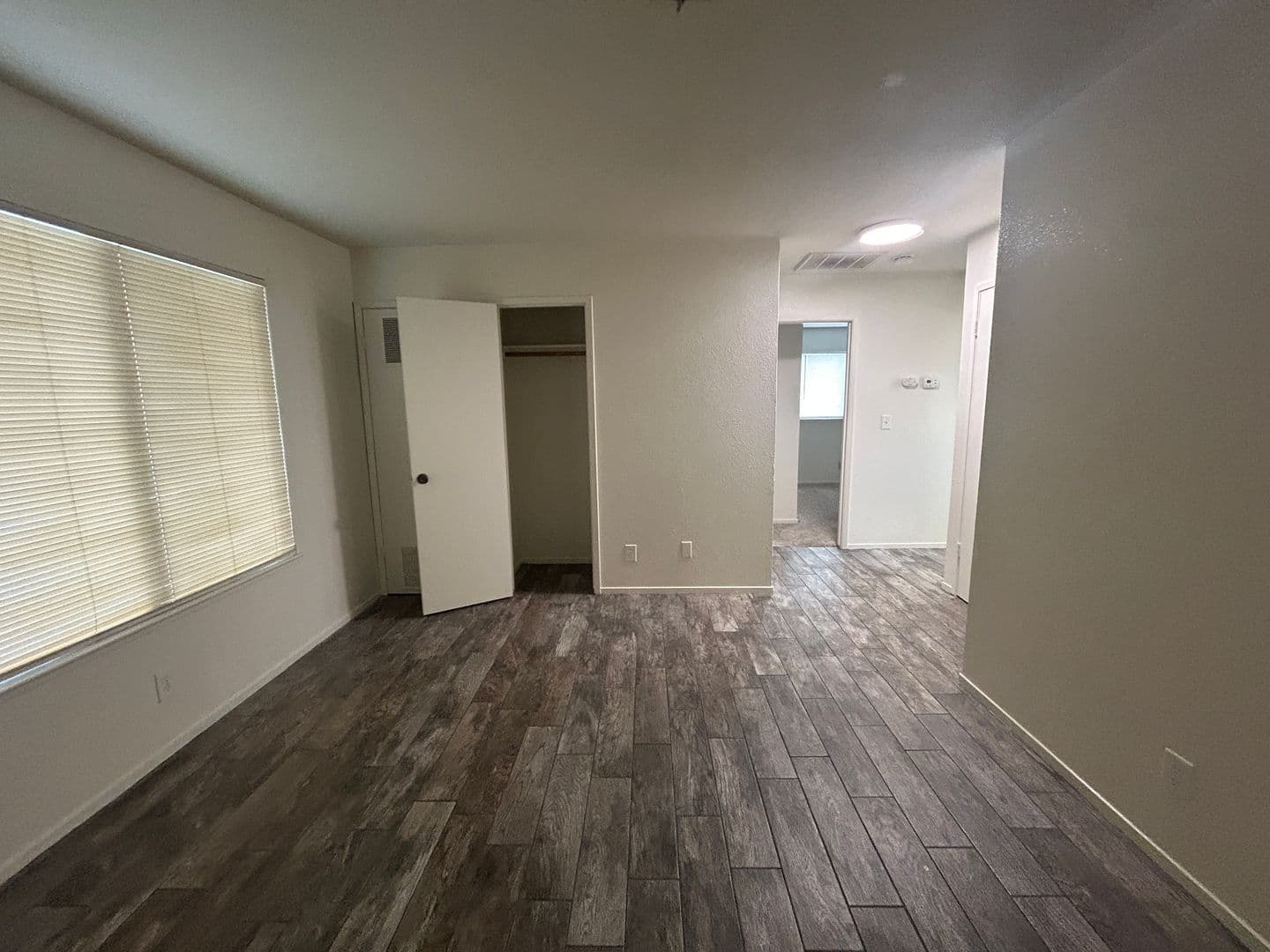 Merced Apartment: 154 South Parsons Ave. #B