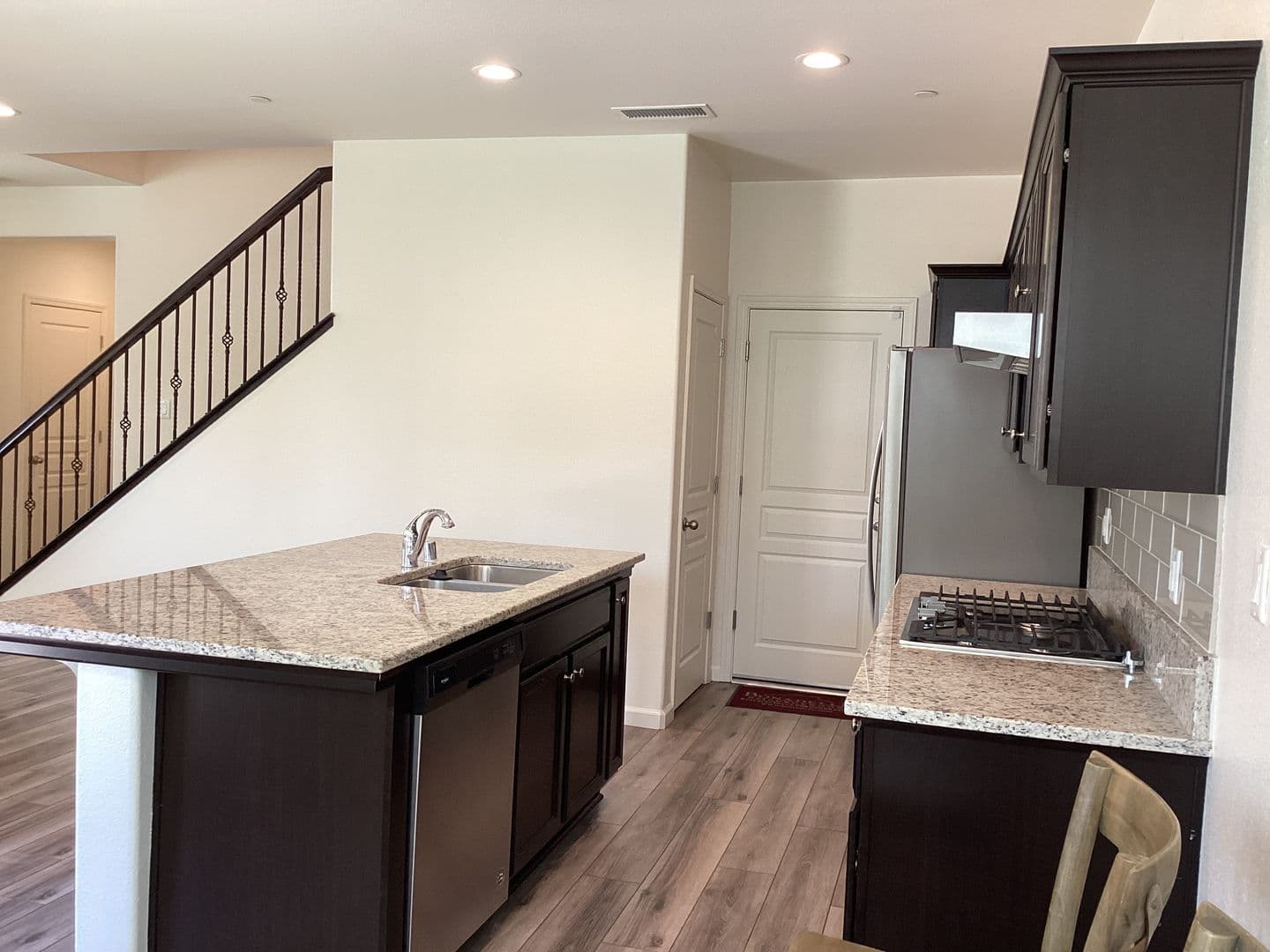 Clovis House: 2573 Daisy Drive