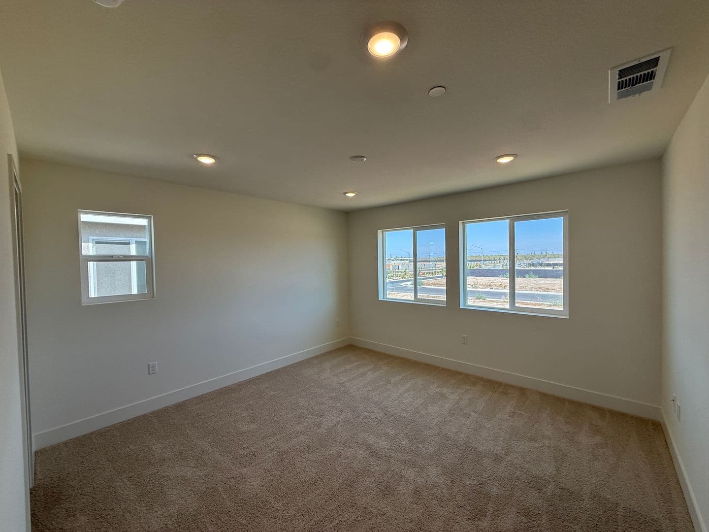 Modesto House: 4328 Frontier Way