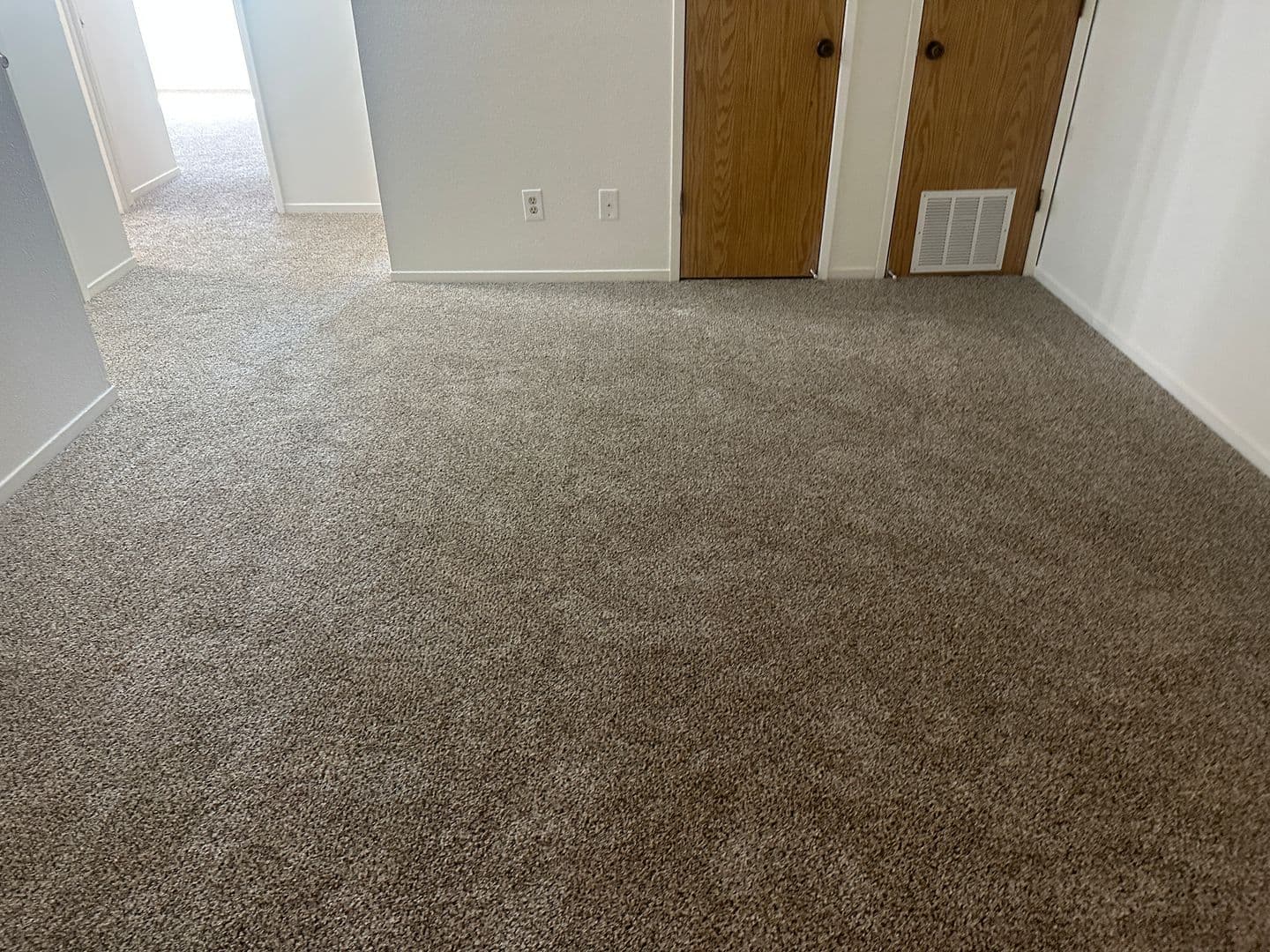 Merced Apartment: 2100 Dinkey Creek Ave. #A