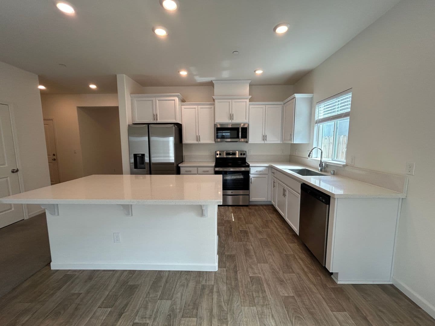 Patterson House: 931 Grimsby Lane