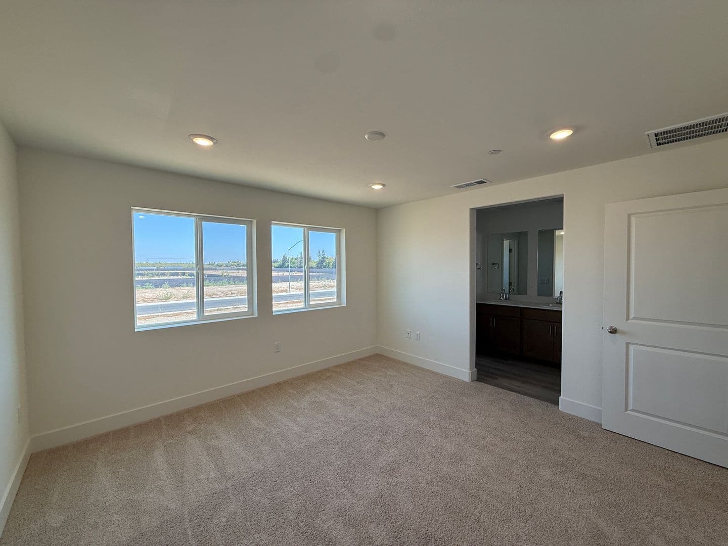 Modesto House: 4328 Frontier Way