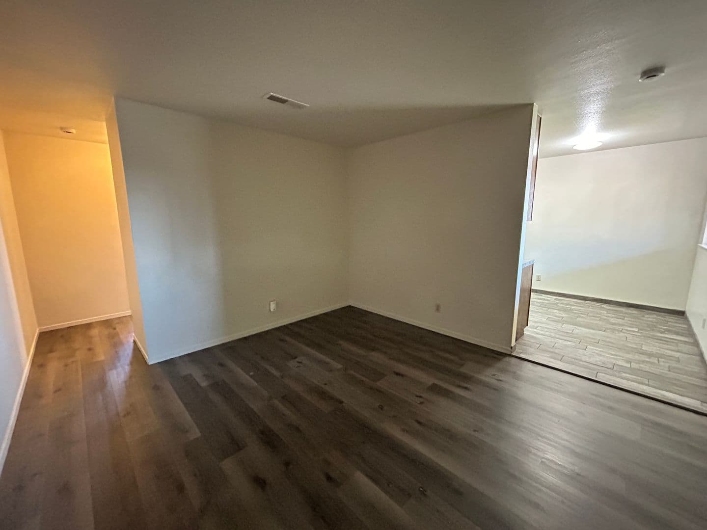 Merced Apartment: 154 South Parsons Ave. #D