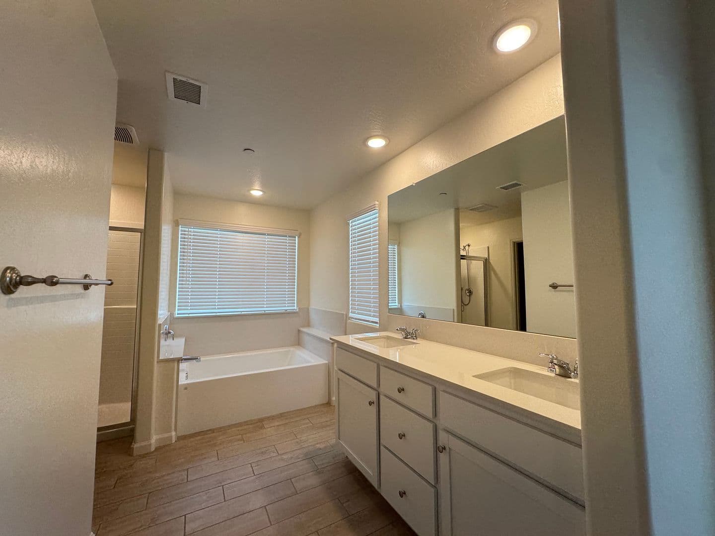 Fresno House: 6313 E. Meritage Drive