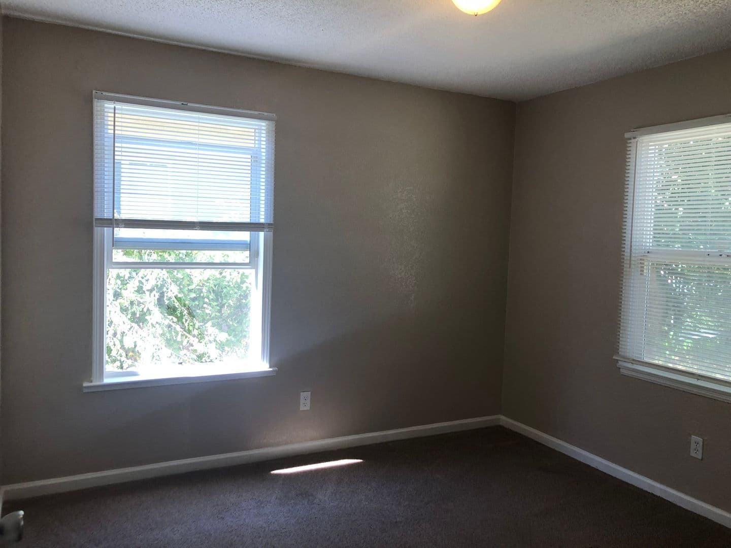 Sacramento House: 3932 Huron Street