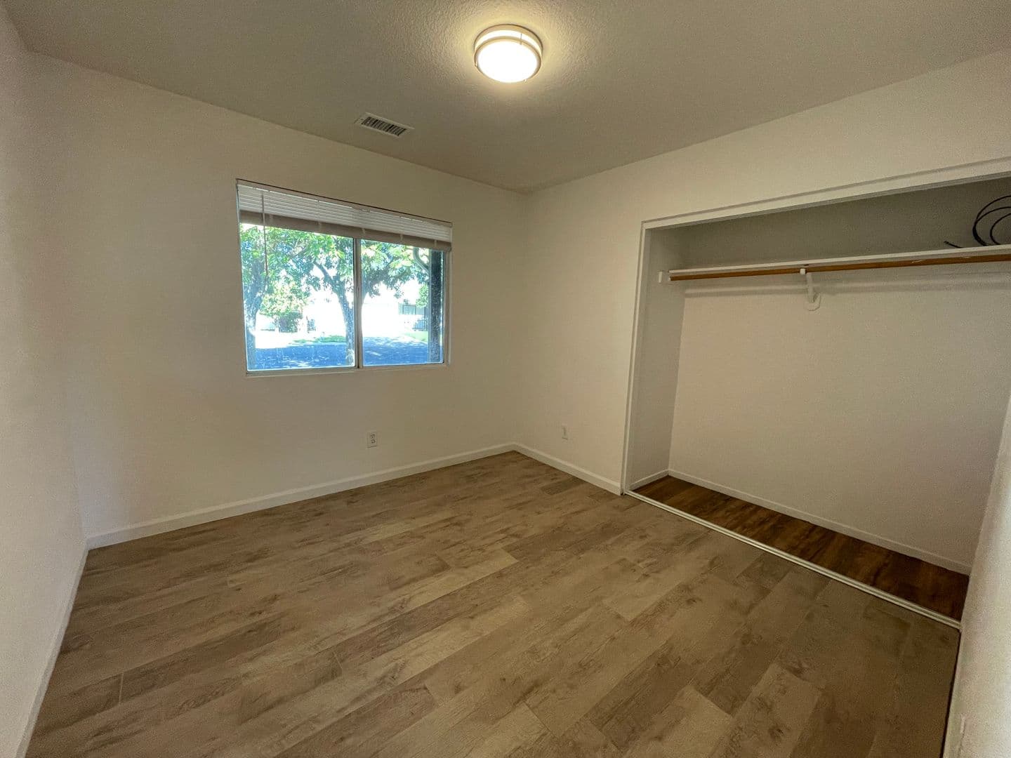 Newman House: 1028 Grackle Ct