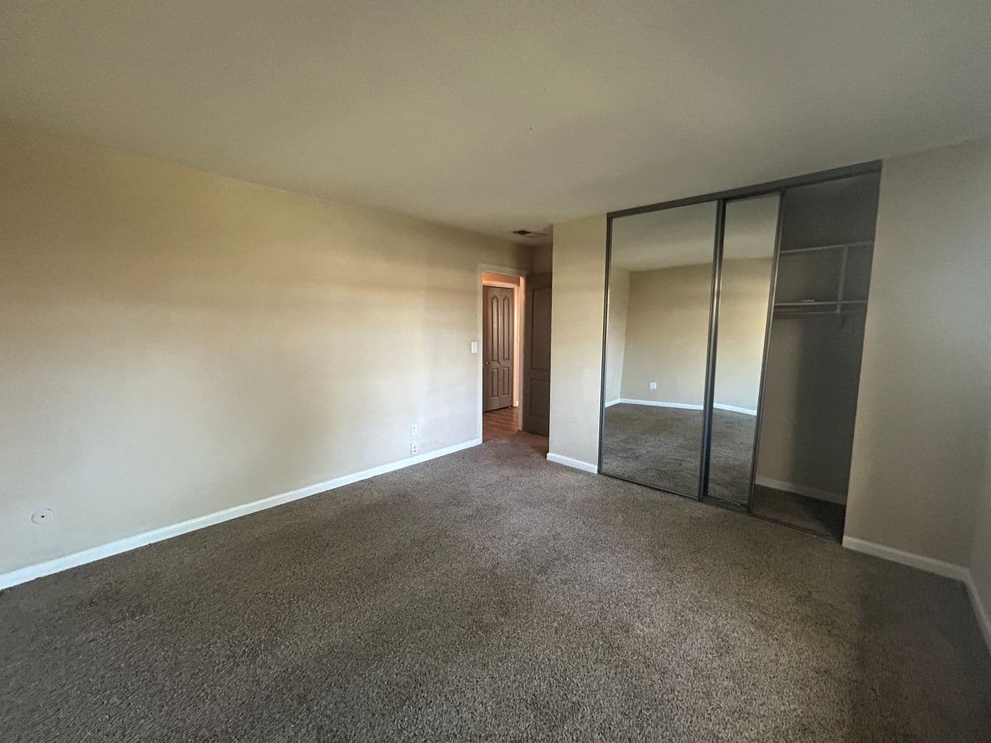Modesto House: 1177 Norwegian Avenue Apt. 47