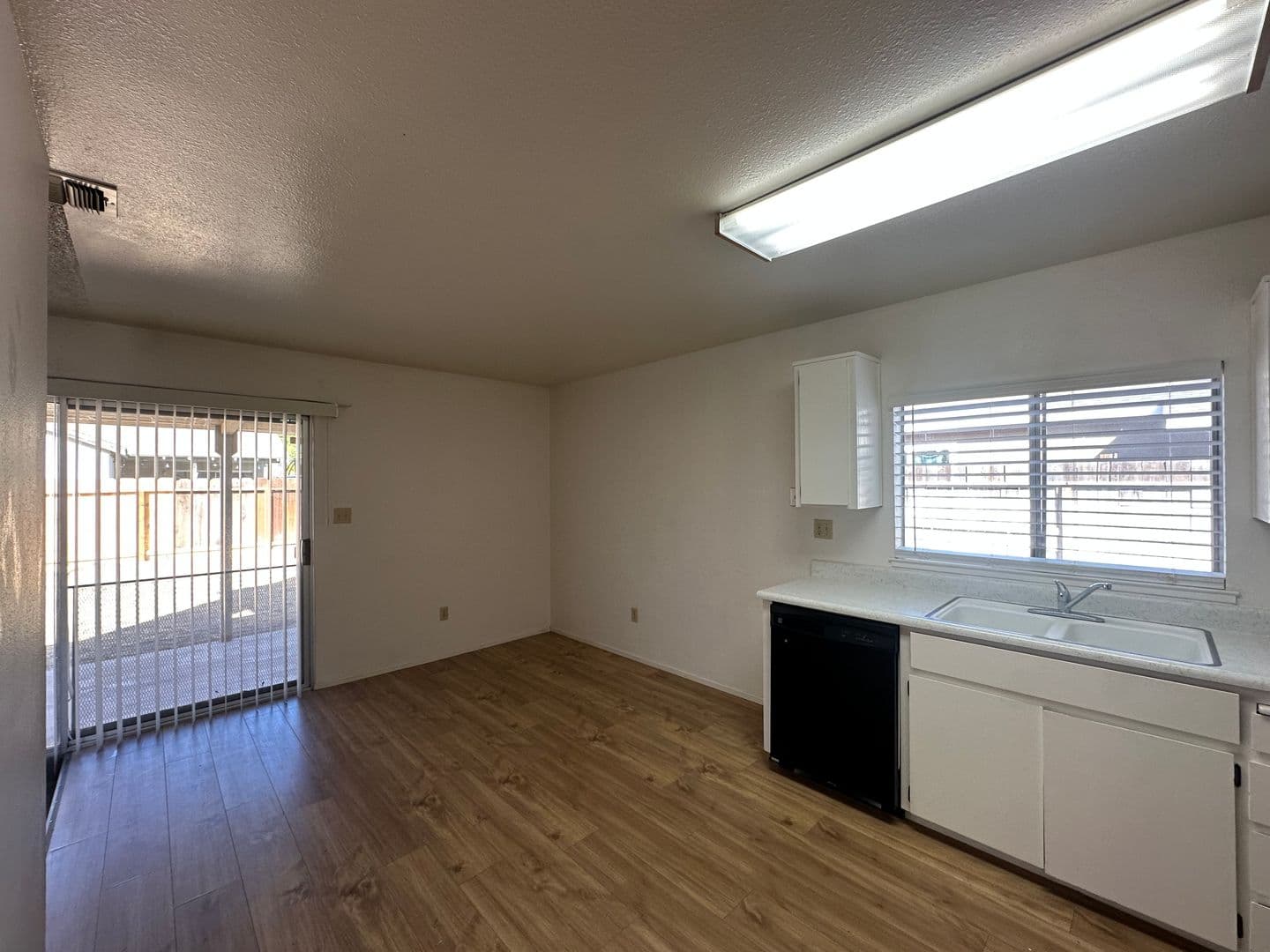 Modesto House: 2521 Casita Dr