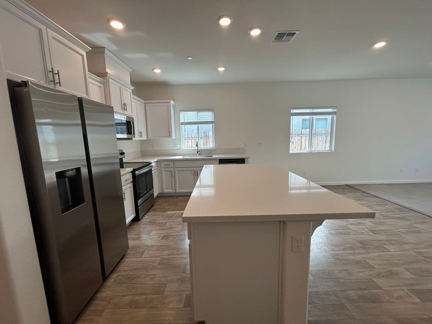 Patterson House: 931 Grimsby Lane