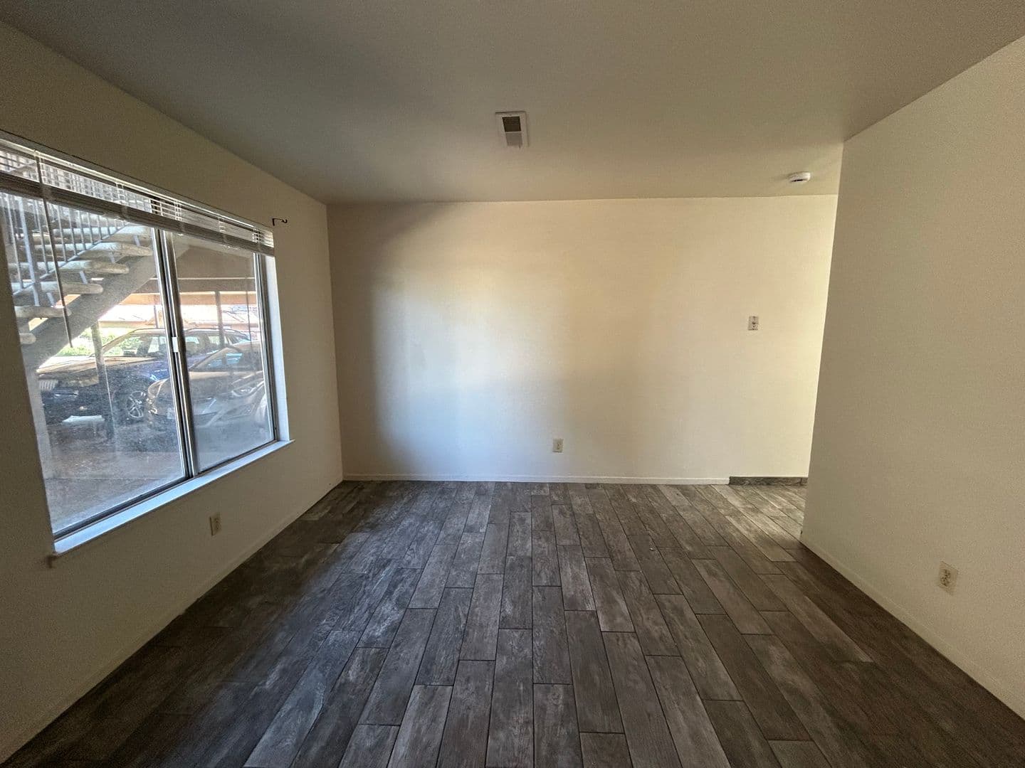 Merced Apartment: 32 South Parsons Ave. #B