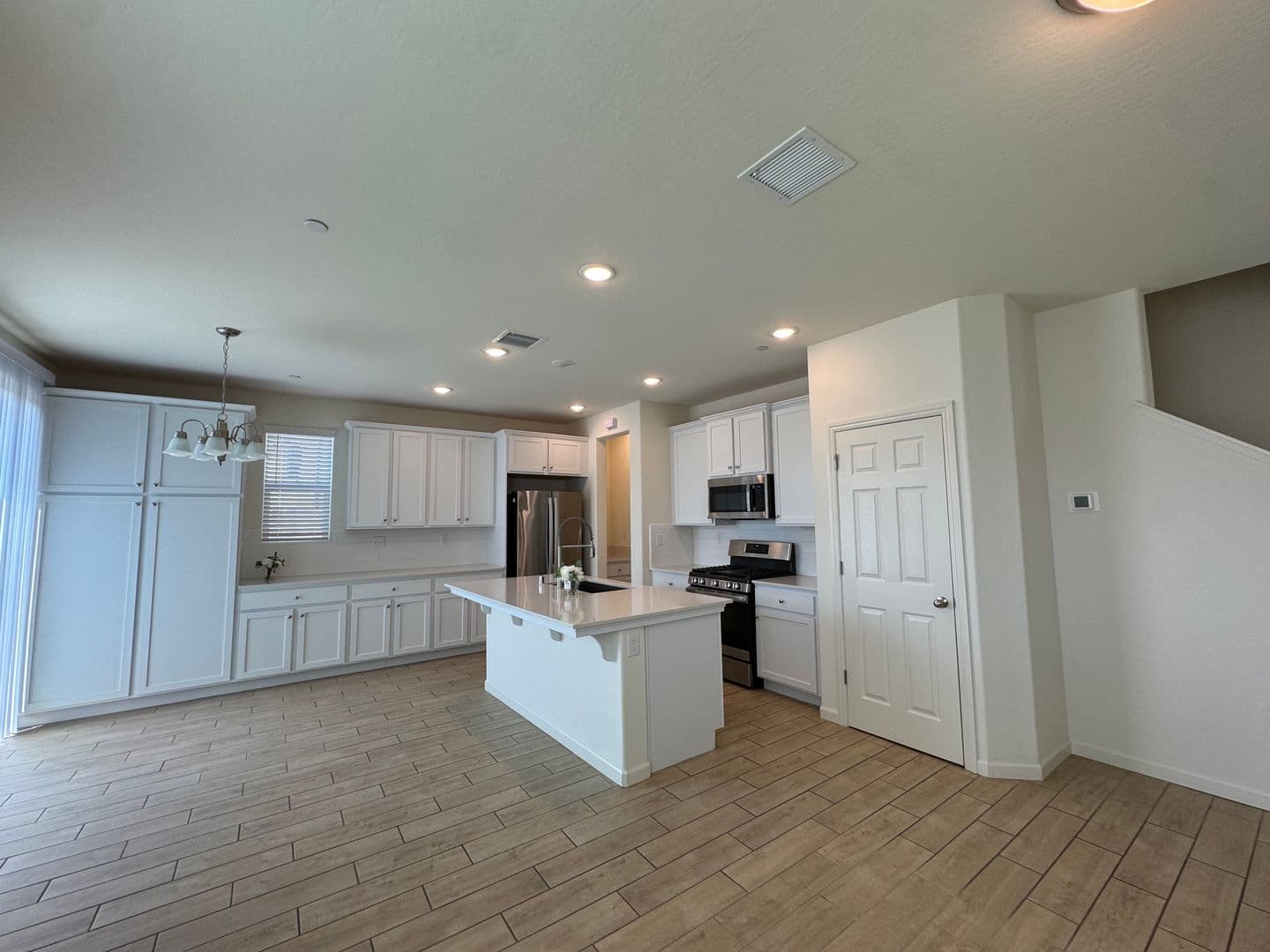 Fresno House: 6313 E. Meritage Drive
