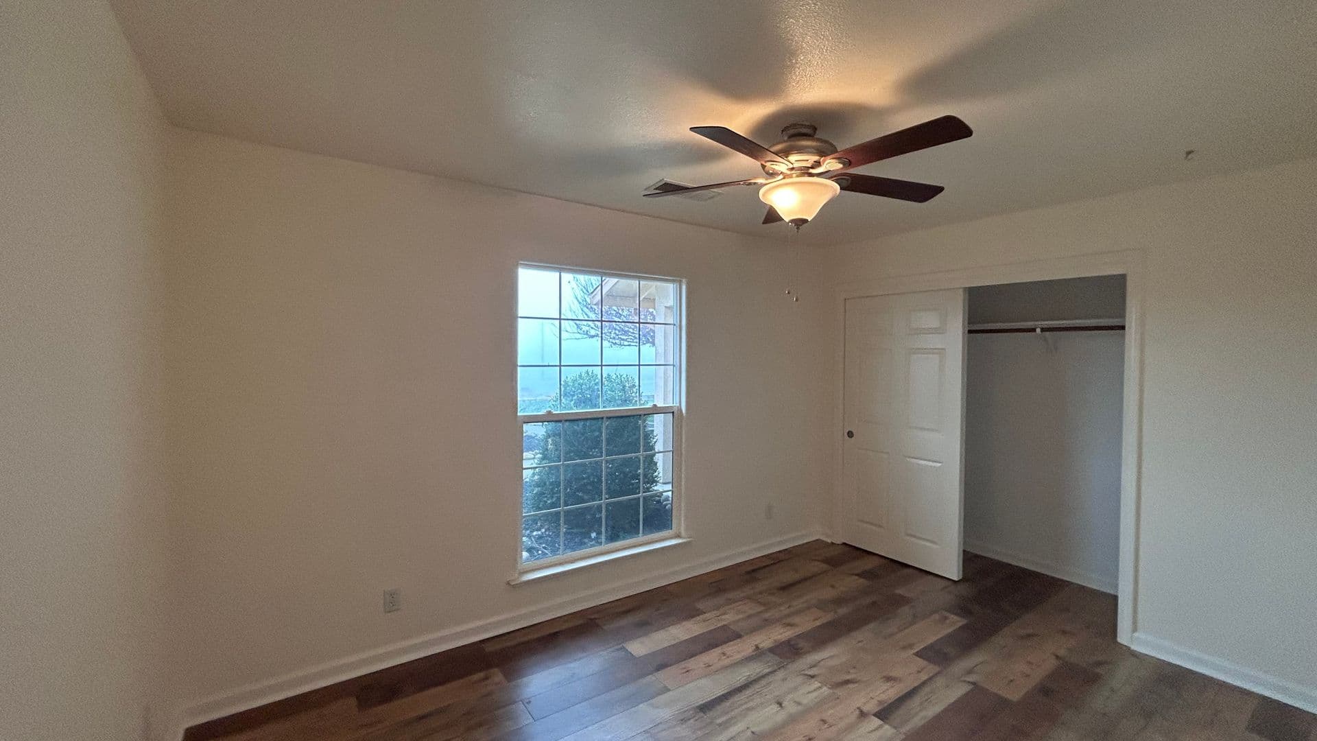 La Grange House: 14575 Avenida Central