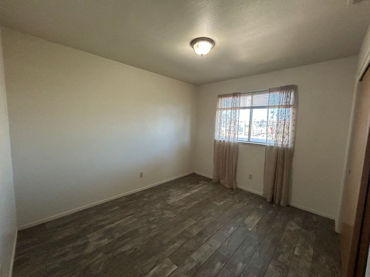 Merced Apartment: 32 South Parsons Ave. #B