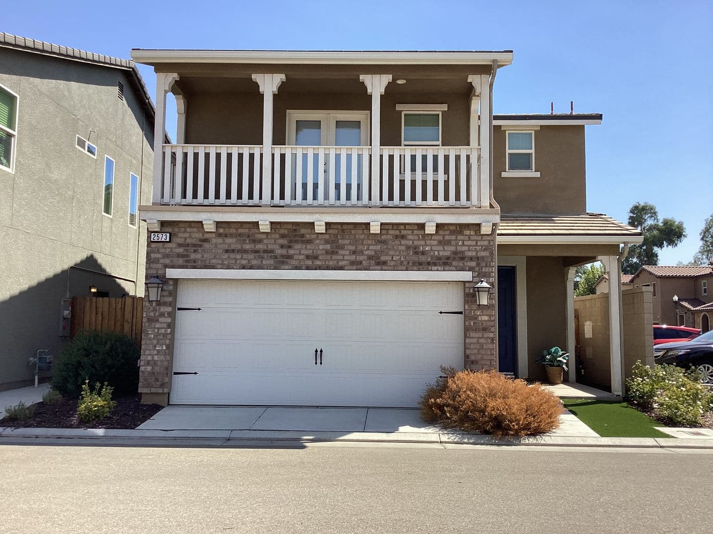 Clovis House: 2573 Daisy Drive