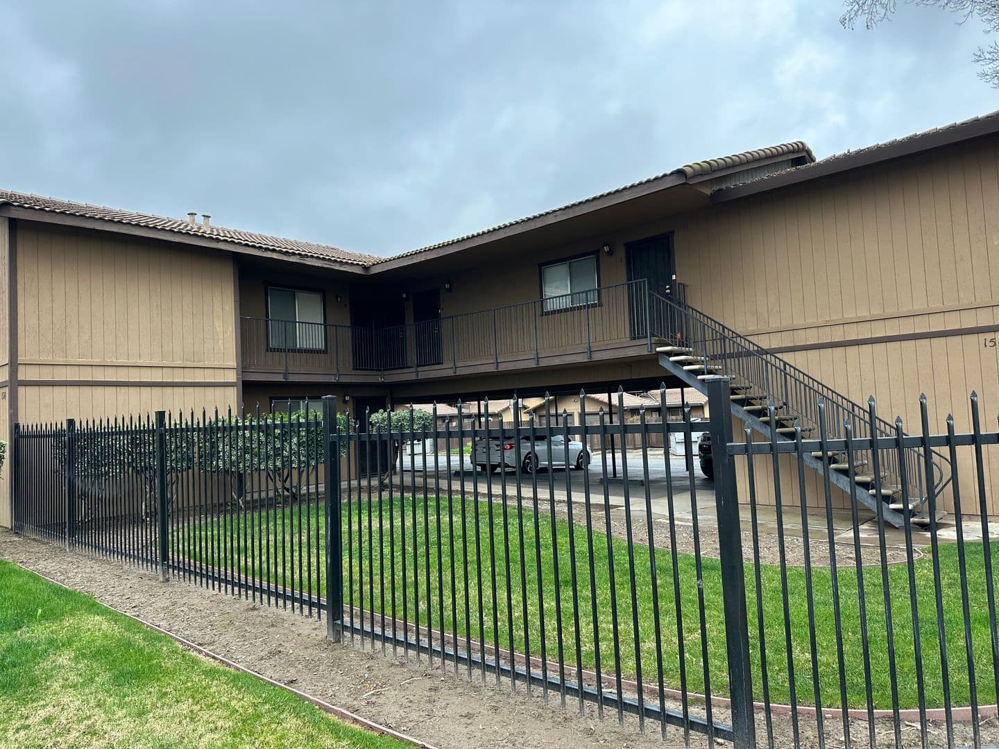 Merced Apartment: 144 South Parsons Ave. #F
