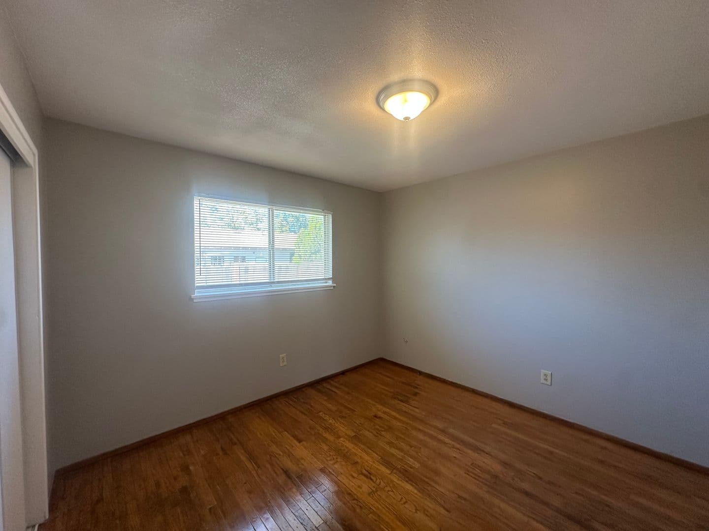 Modesto Apartment: 917-B Byron Lane