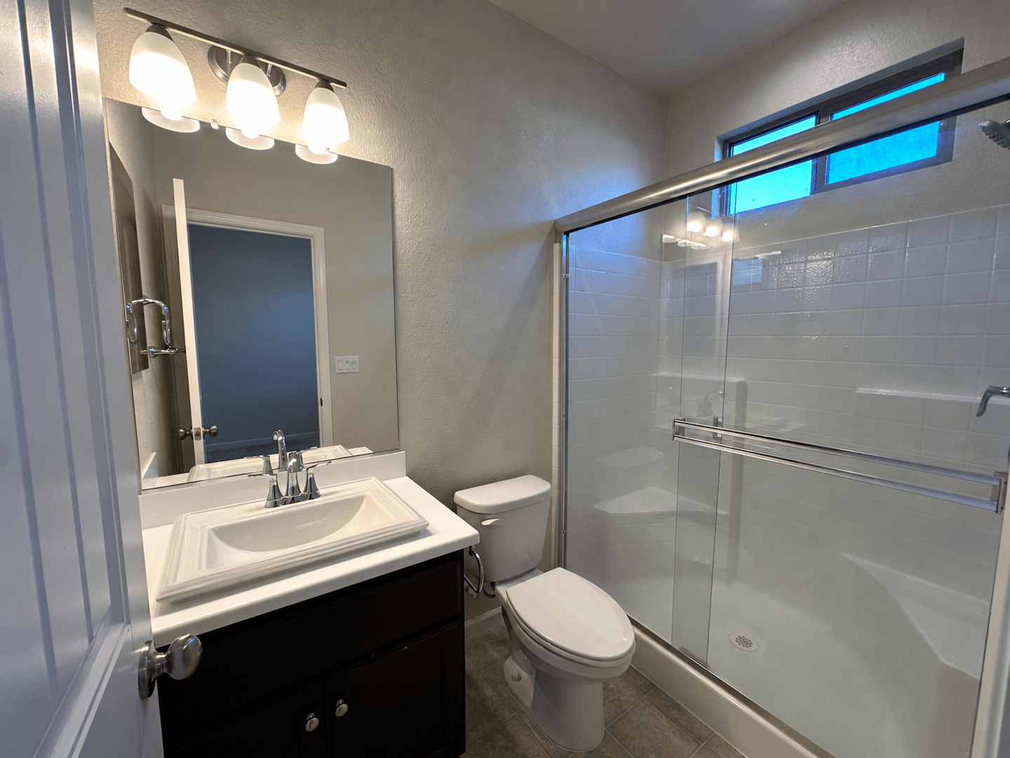 Modesto House: 4352 Vanguard Drive