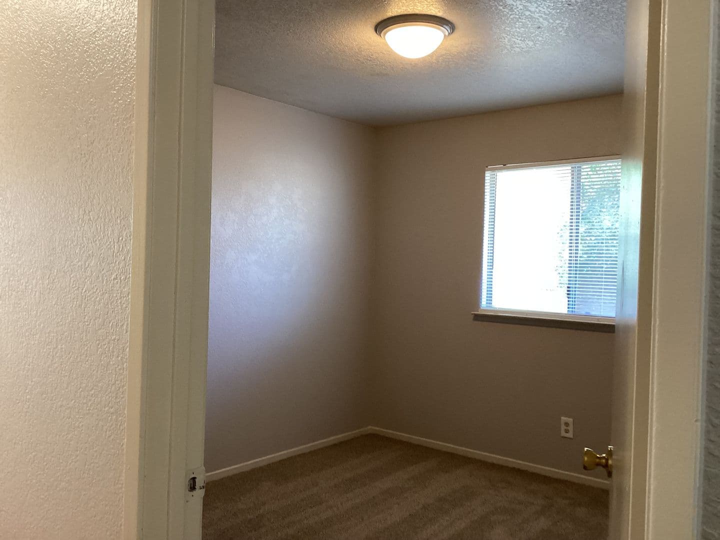 Fresno House: 3325 E. Pine Avenue