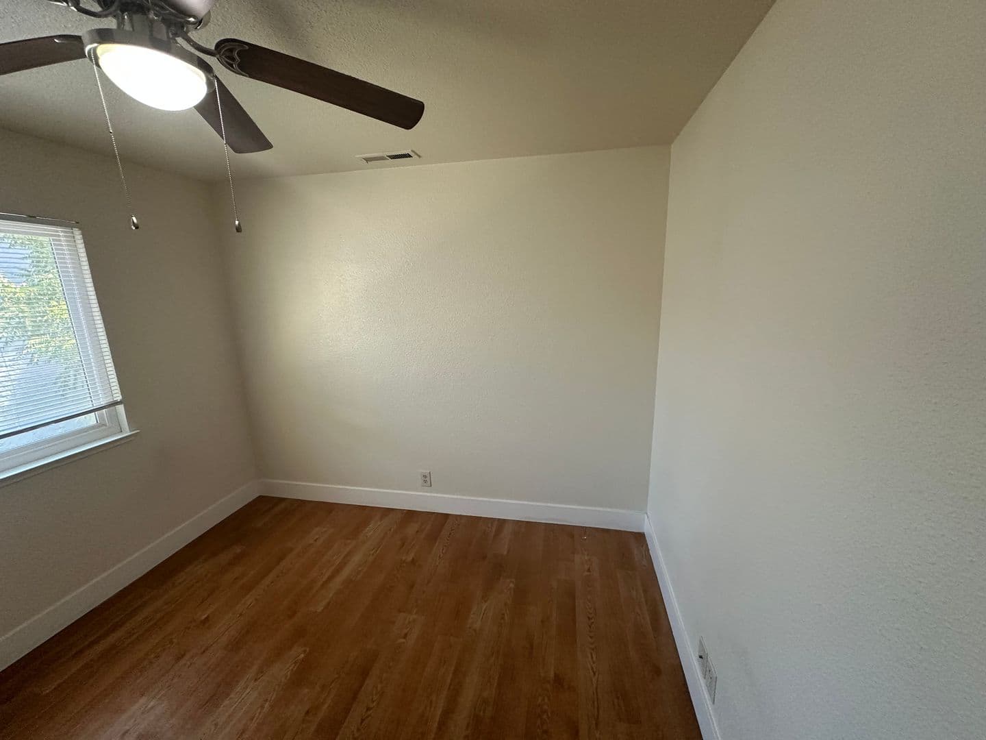 Chico Apartment: 703 W 2nd Avenue