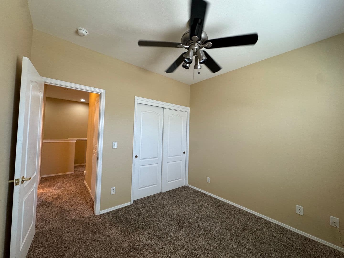 Clovis House: 747 W. Siena Lane