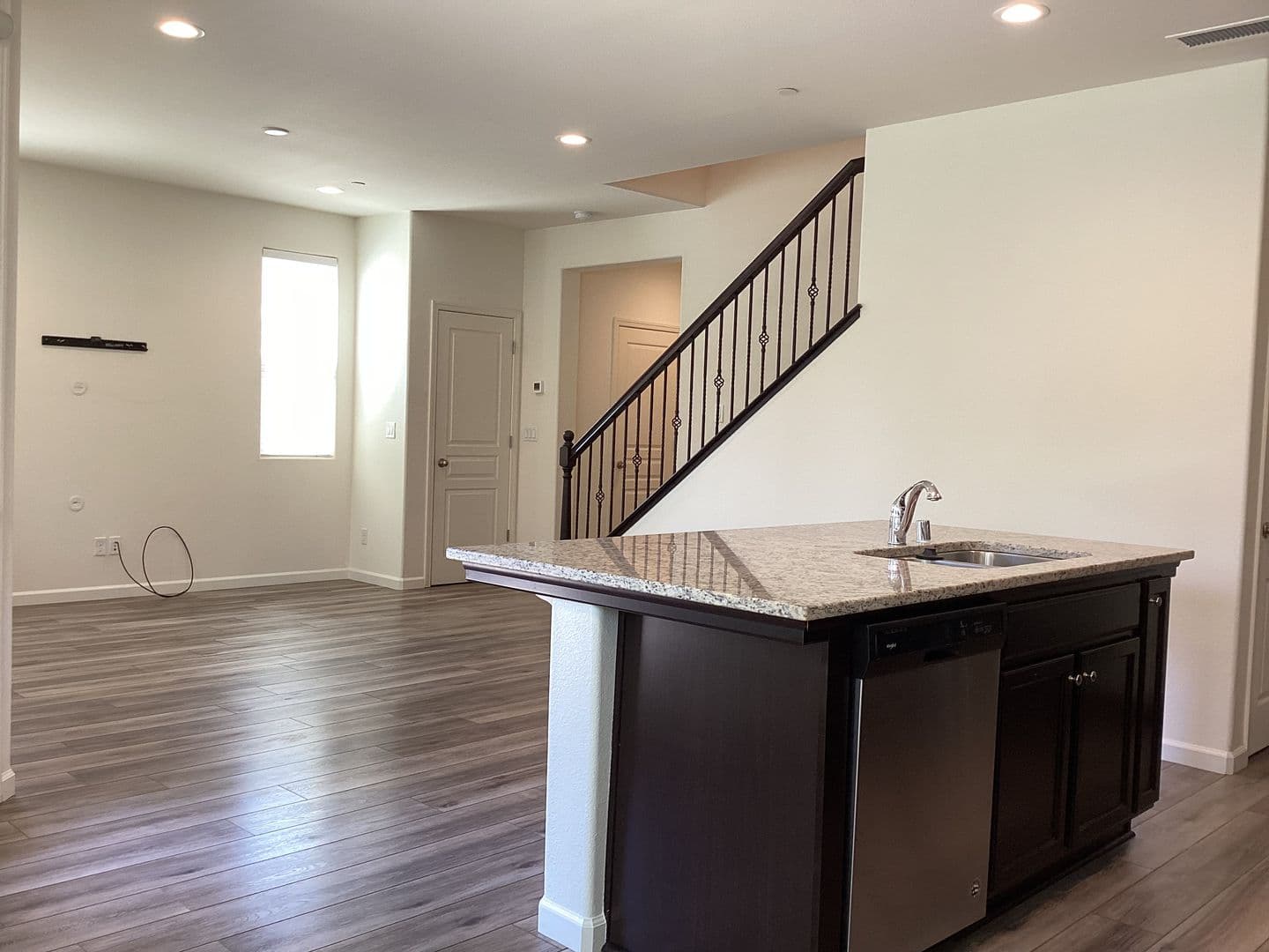Clovis House: 2573 Daisy Drive