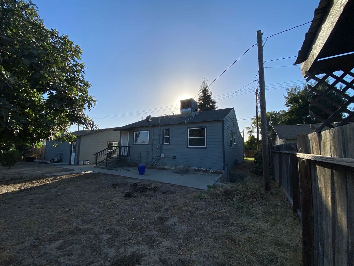 Hilmar House: 7468 Lander Avenue