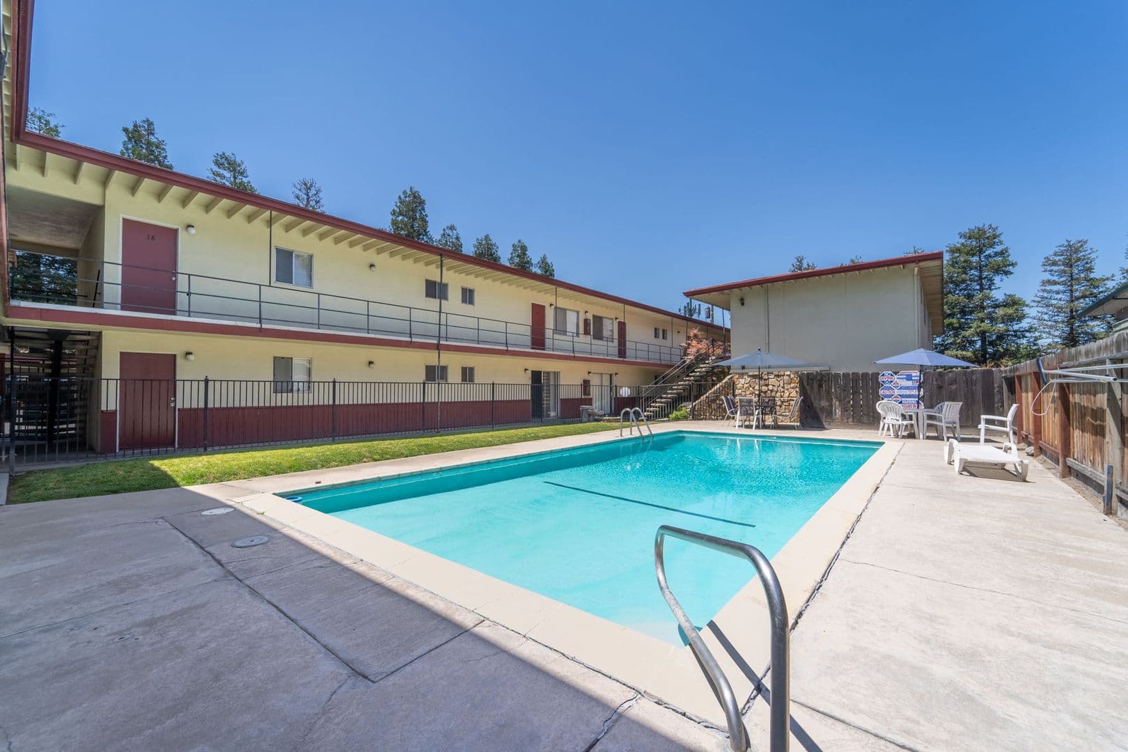 Modesto Apartment: 1821 Tully Road