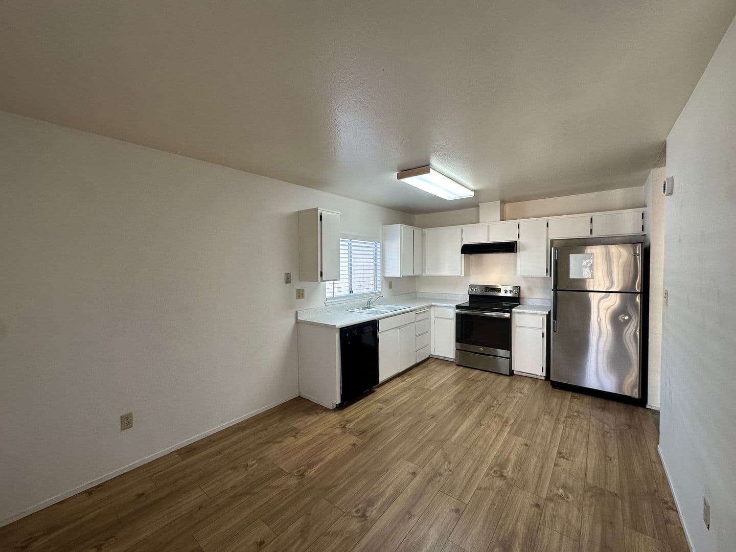 Modesto House: 2521 Casita Dr