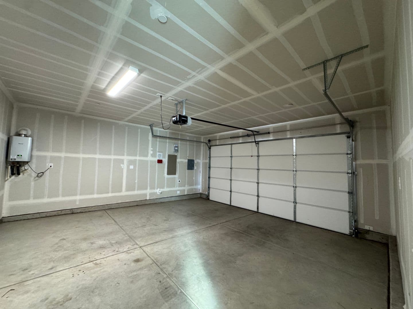 Fresno House: 6313 E. Meritage Drive