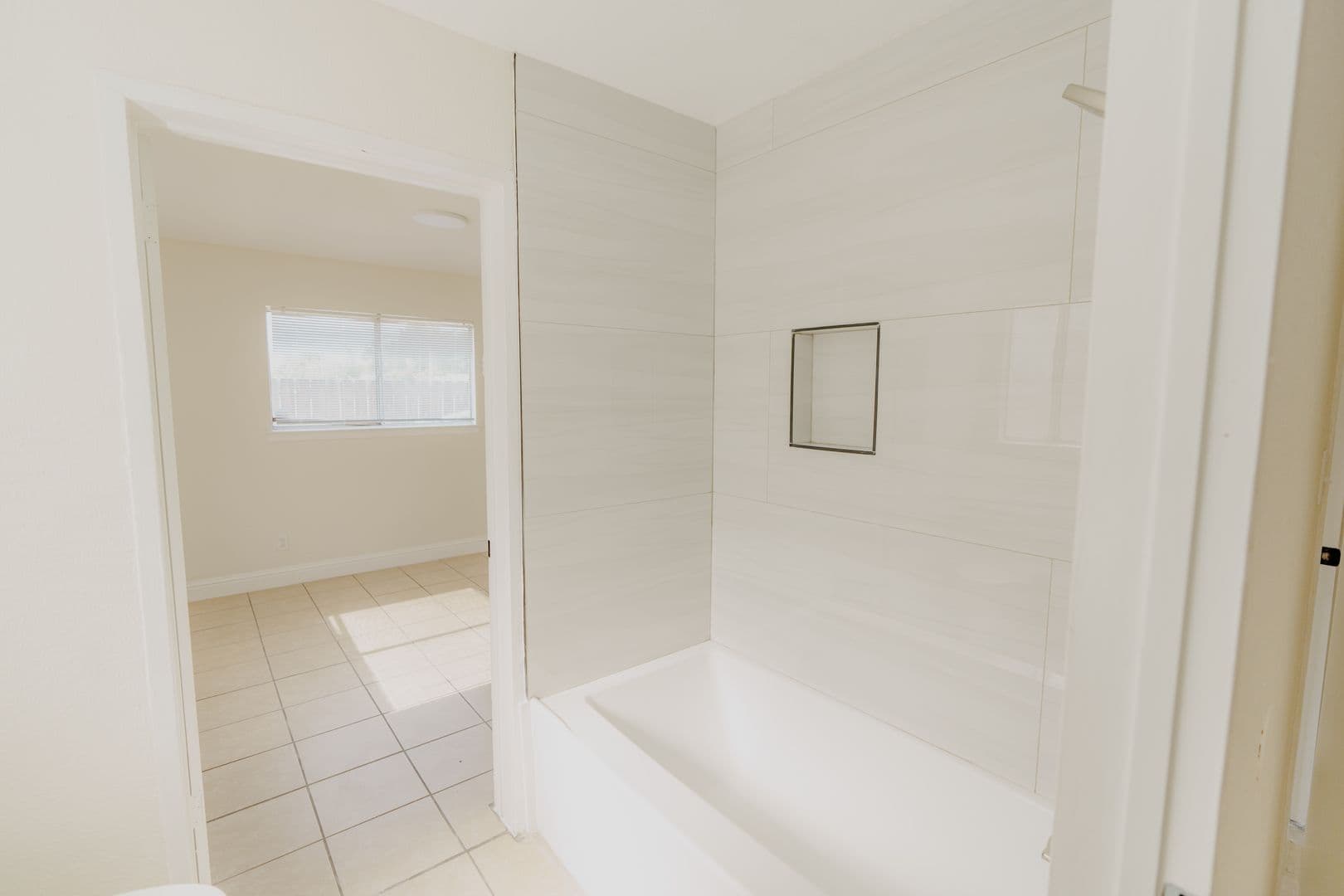 Turlock Apartment: 683 - 695 Vermont Ave