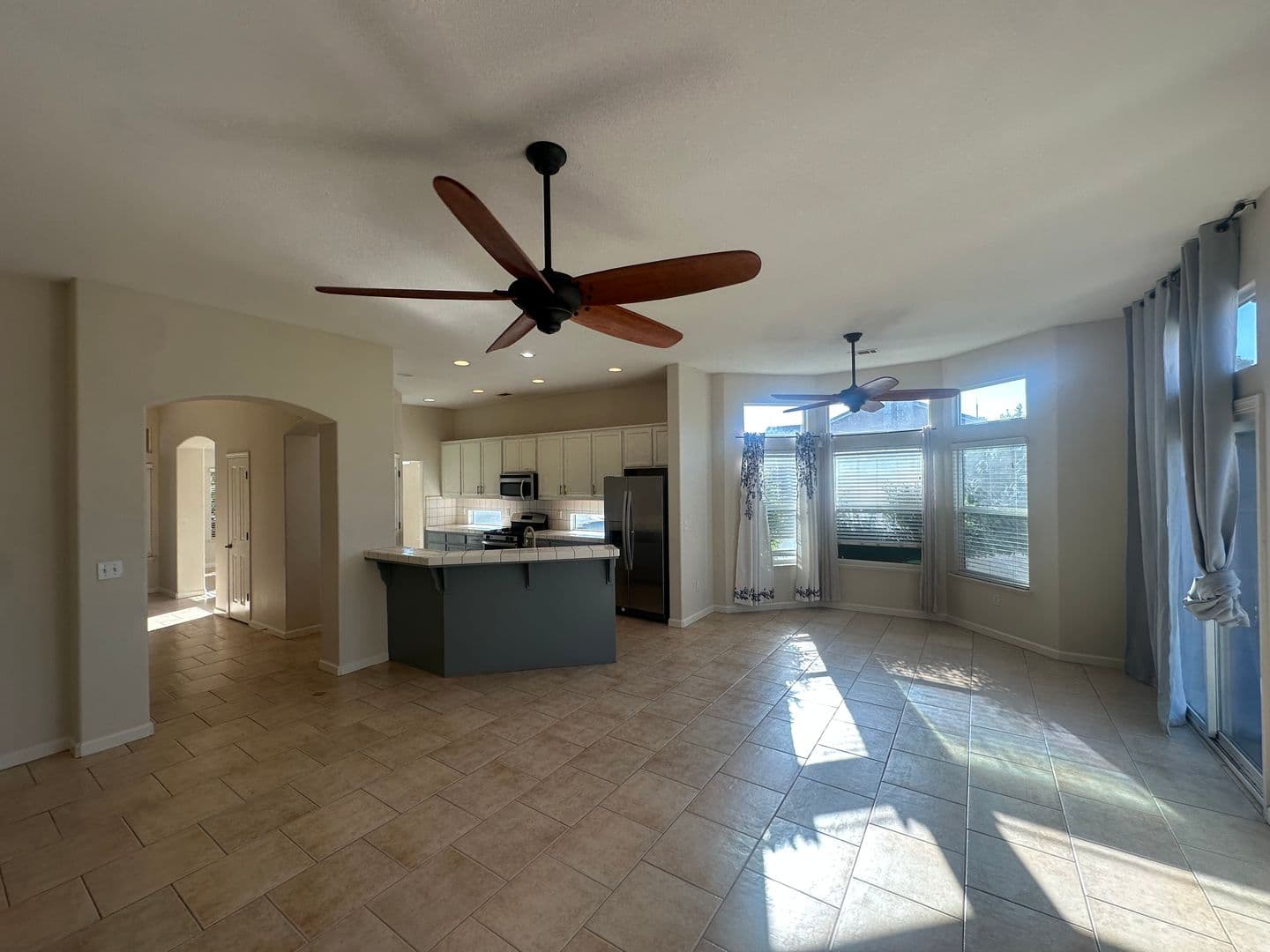 Manteca House: 1989 Picadilly Way