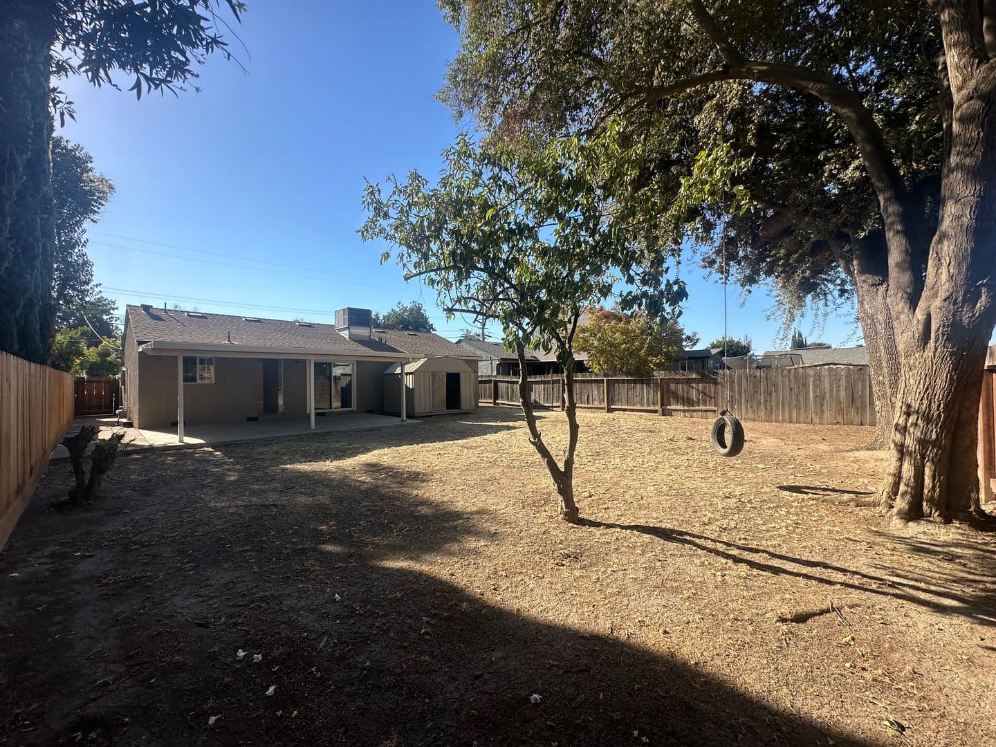 Modesto House: 1129 Allen Dr
